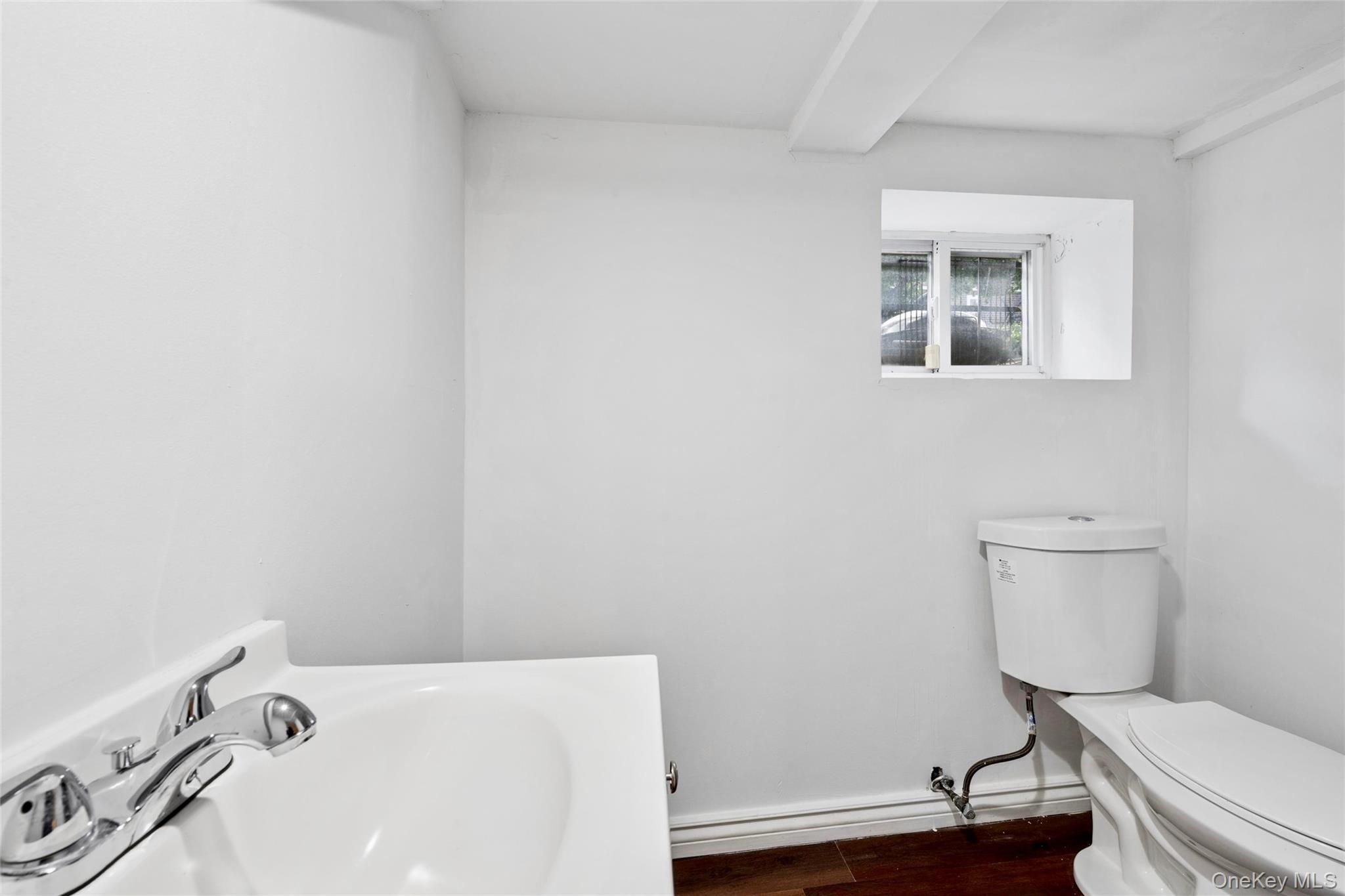 1631 Paulding Avenue – For Sale photo 20