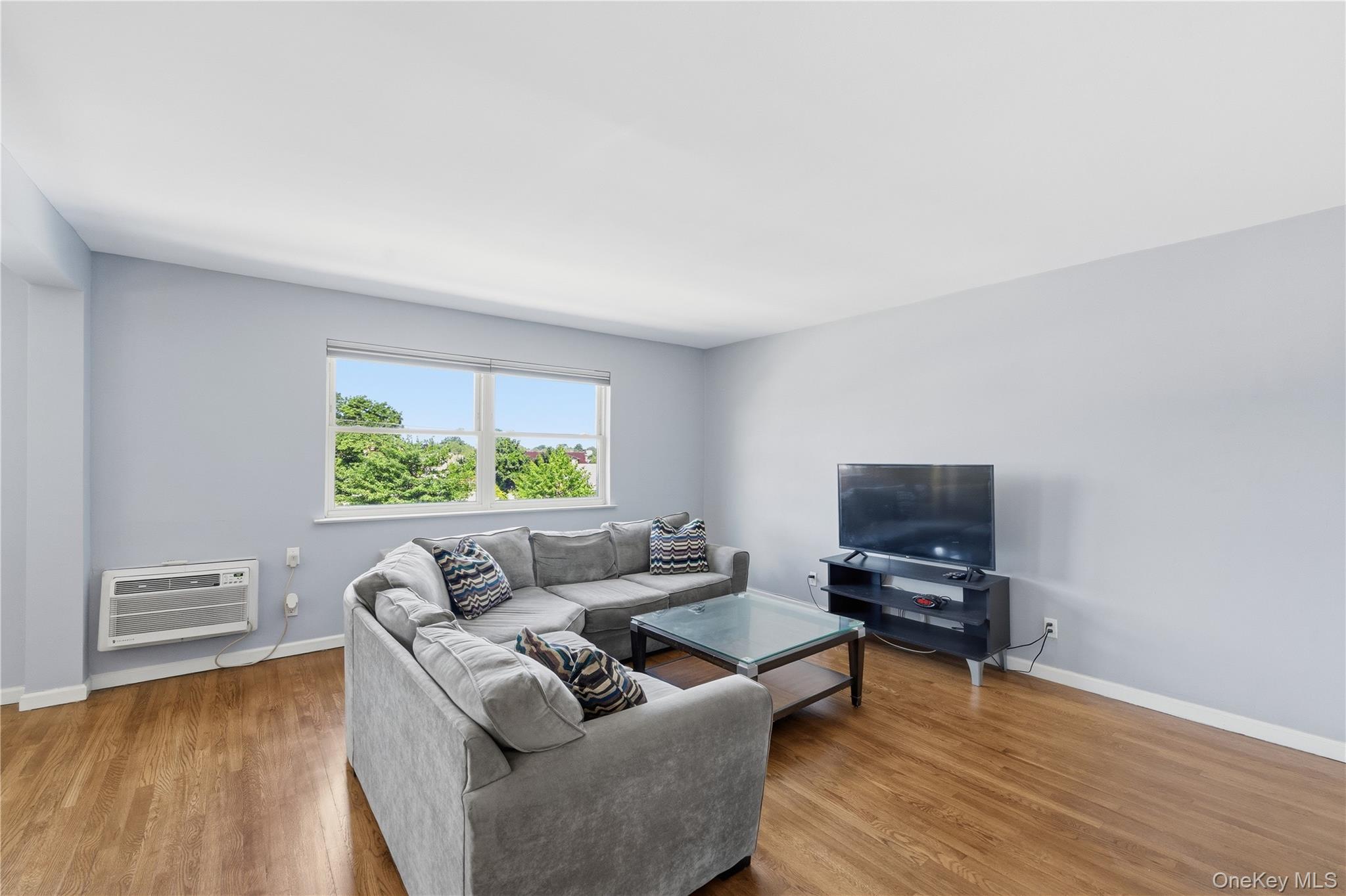 59-17 Kissena Boulevard, Unit 3FL