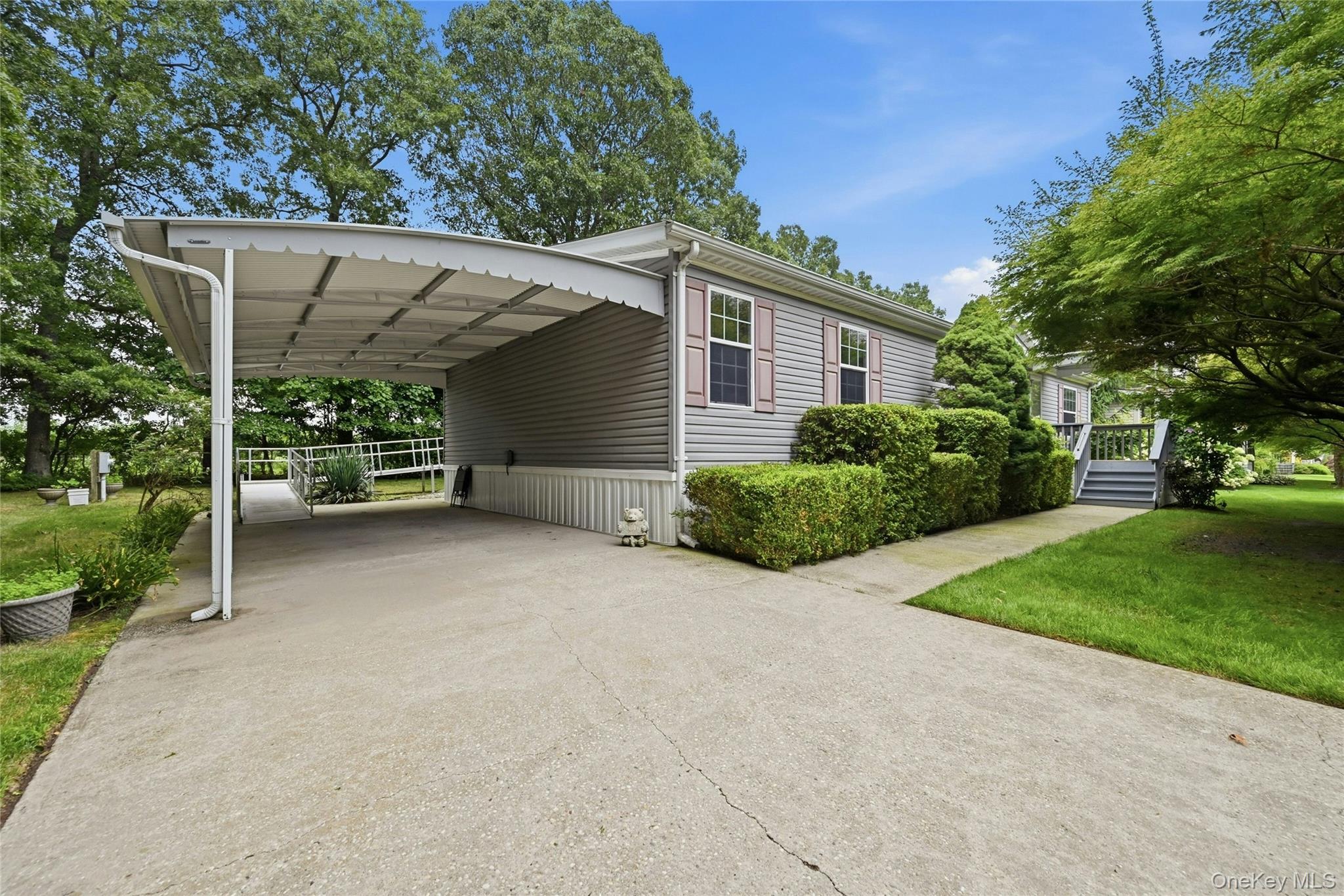 638 Fresh Pond Avenue, Unit 320