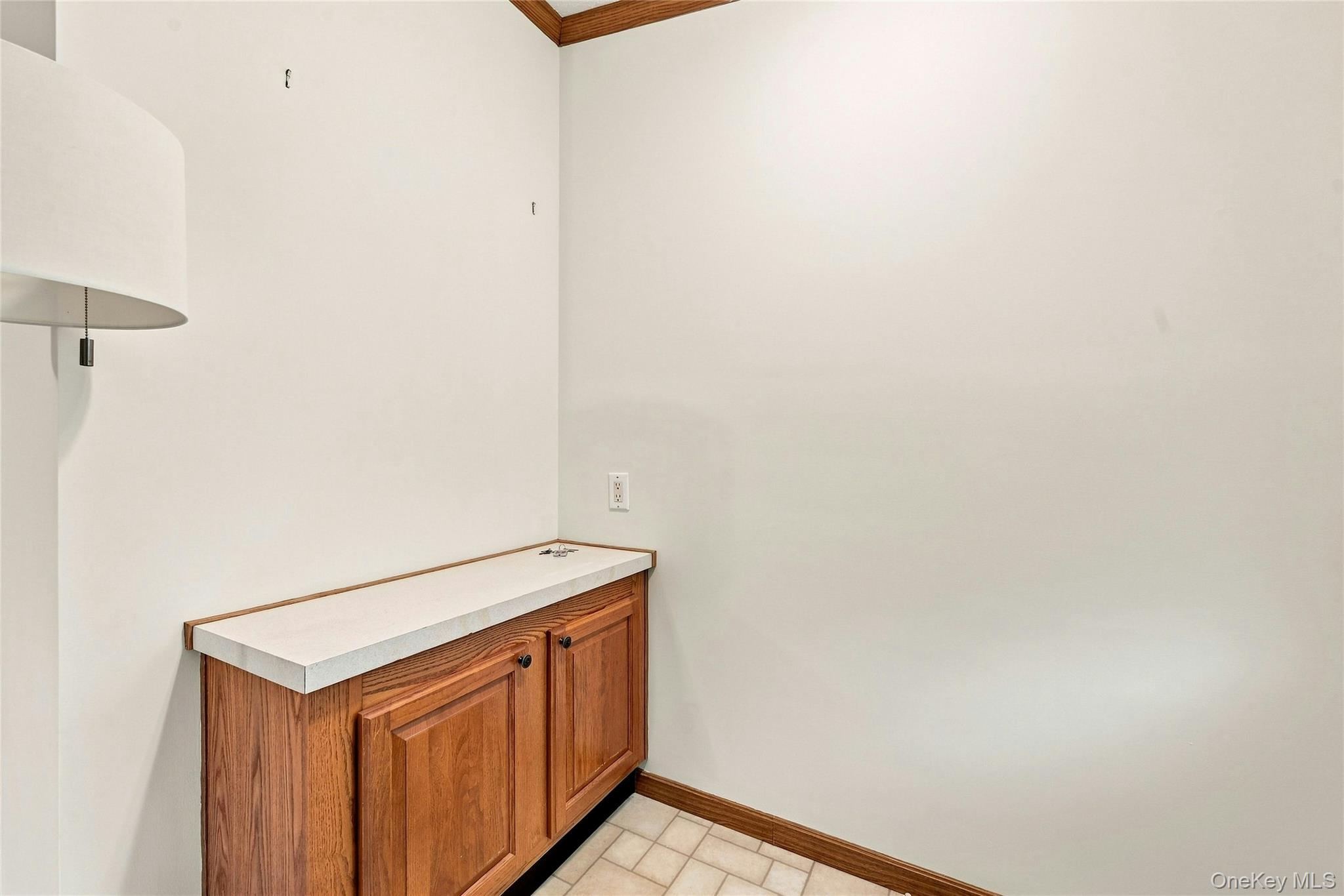 638 Fresh Pond Avenue, Unit 320 photo 21