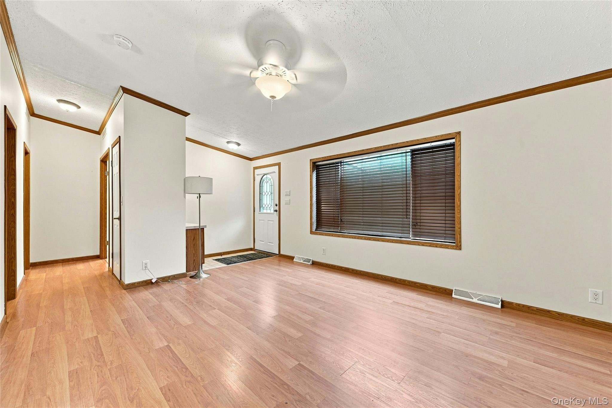 638 Fresh Pond Avenue, Unit 320 photo 7