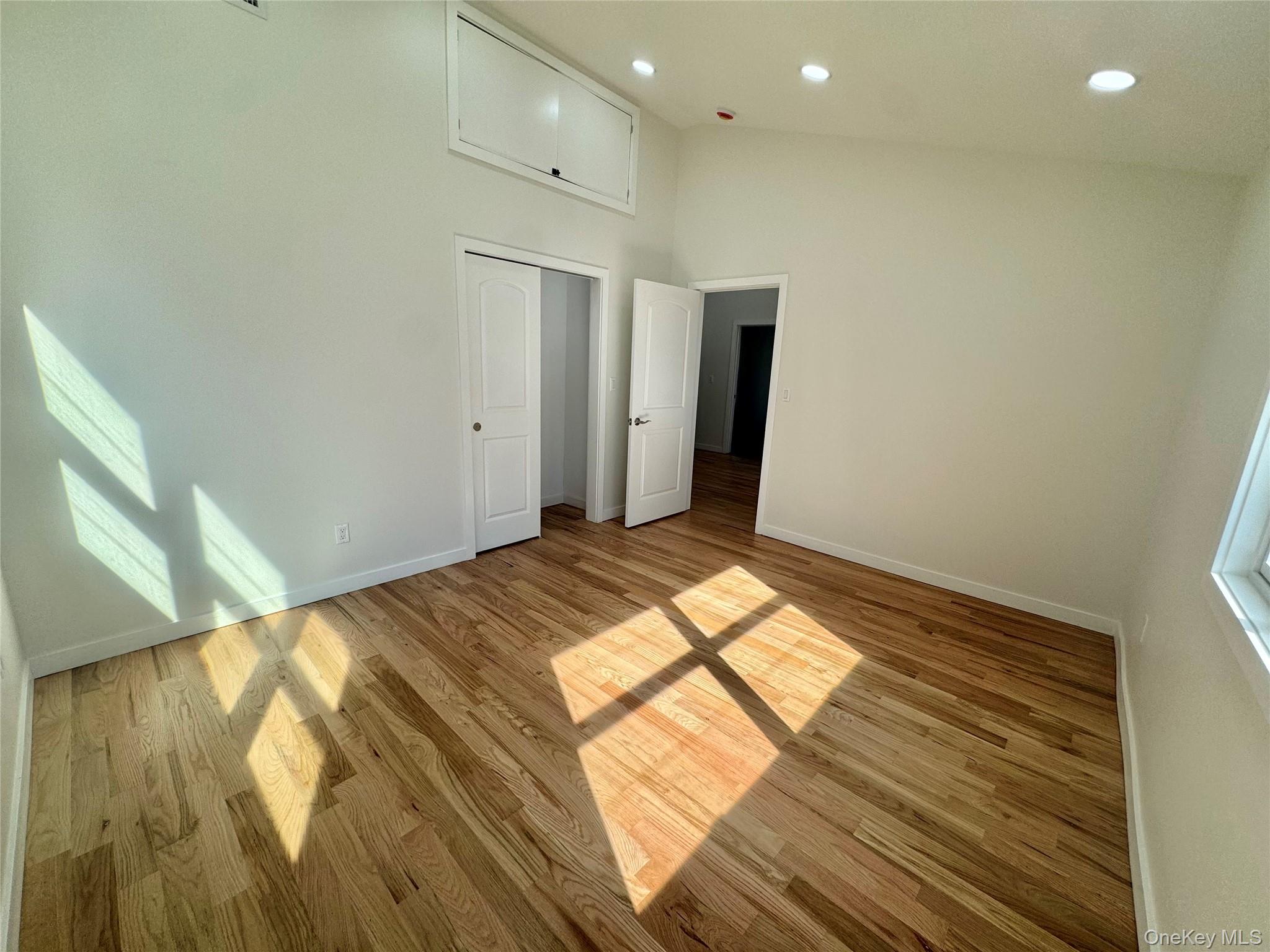 98 A Steamboat Road – For Rent photo 13