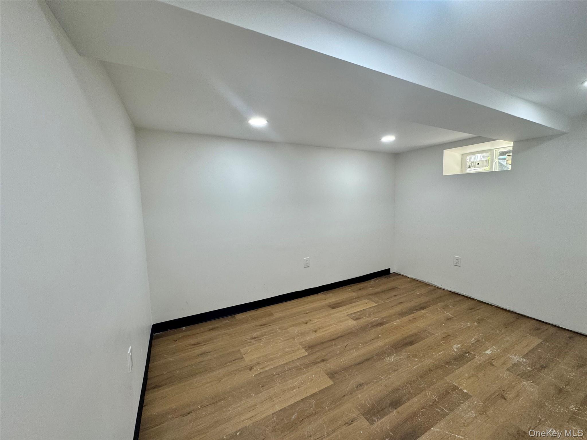 98 A Steamboat Road – For Rent photo 5