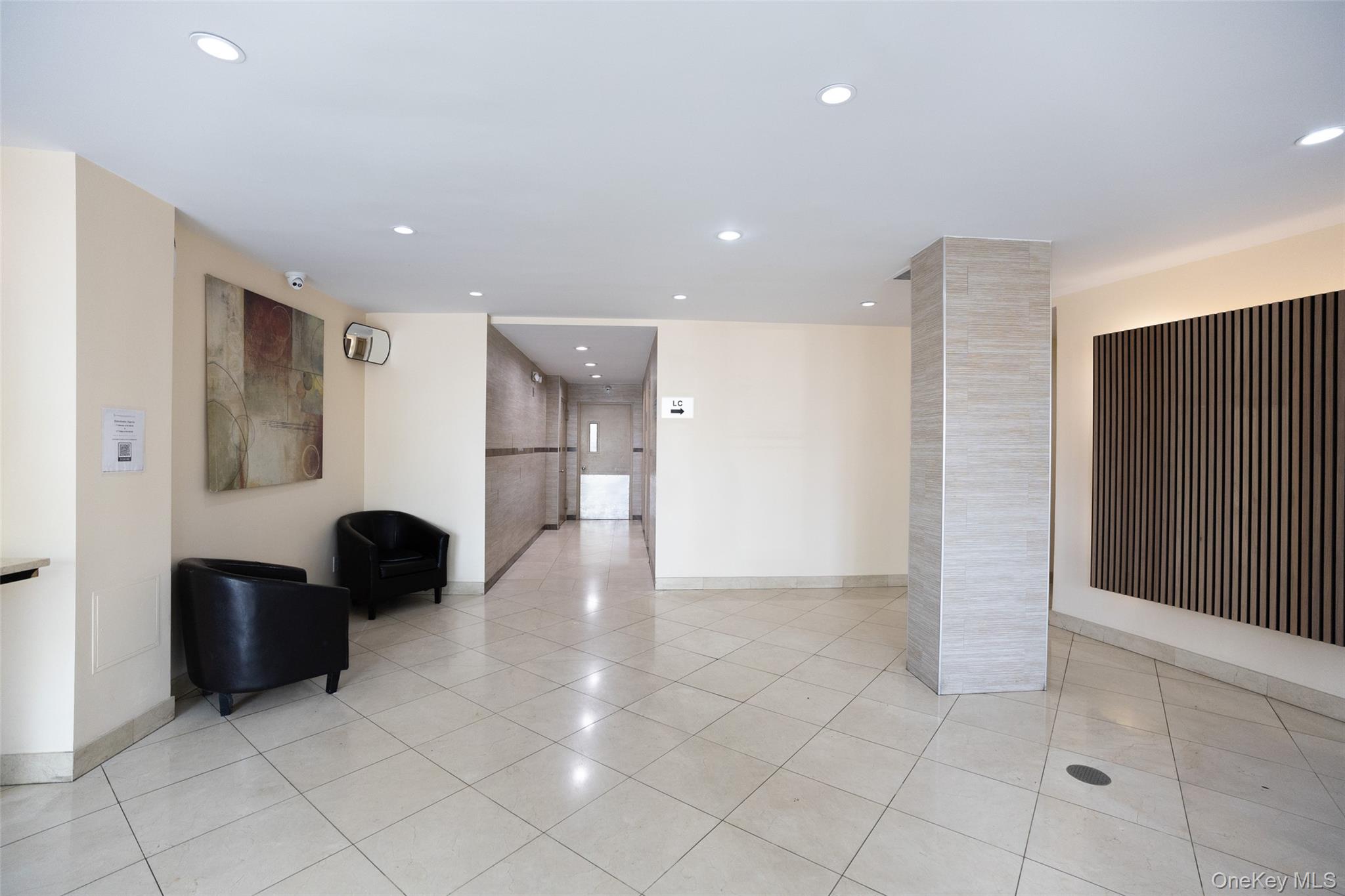 99-40 63rd Road, Unit 9Z photo 2