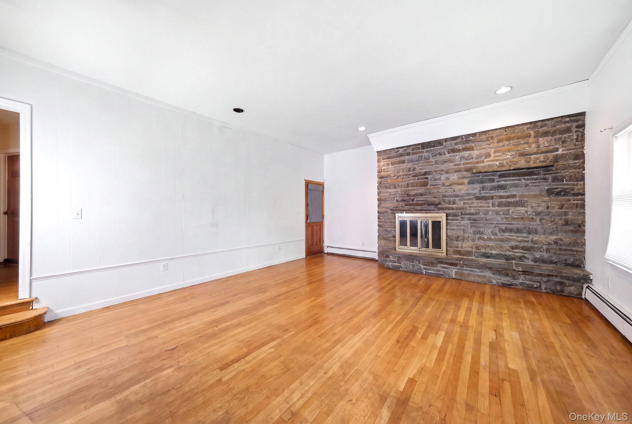 105 N Corona Avenue – For Sale photo 22