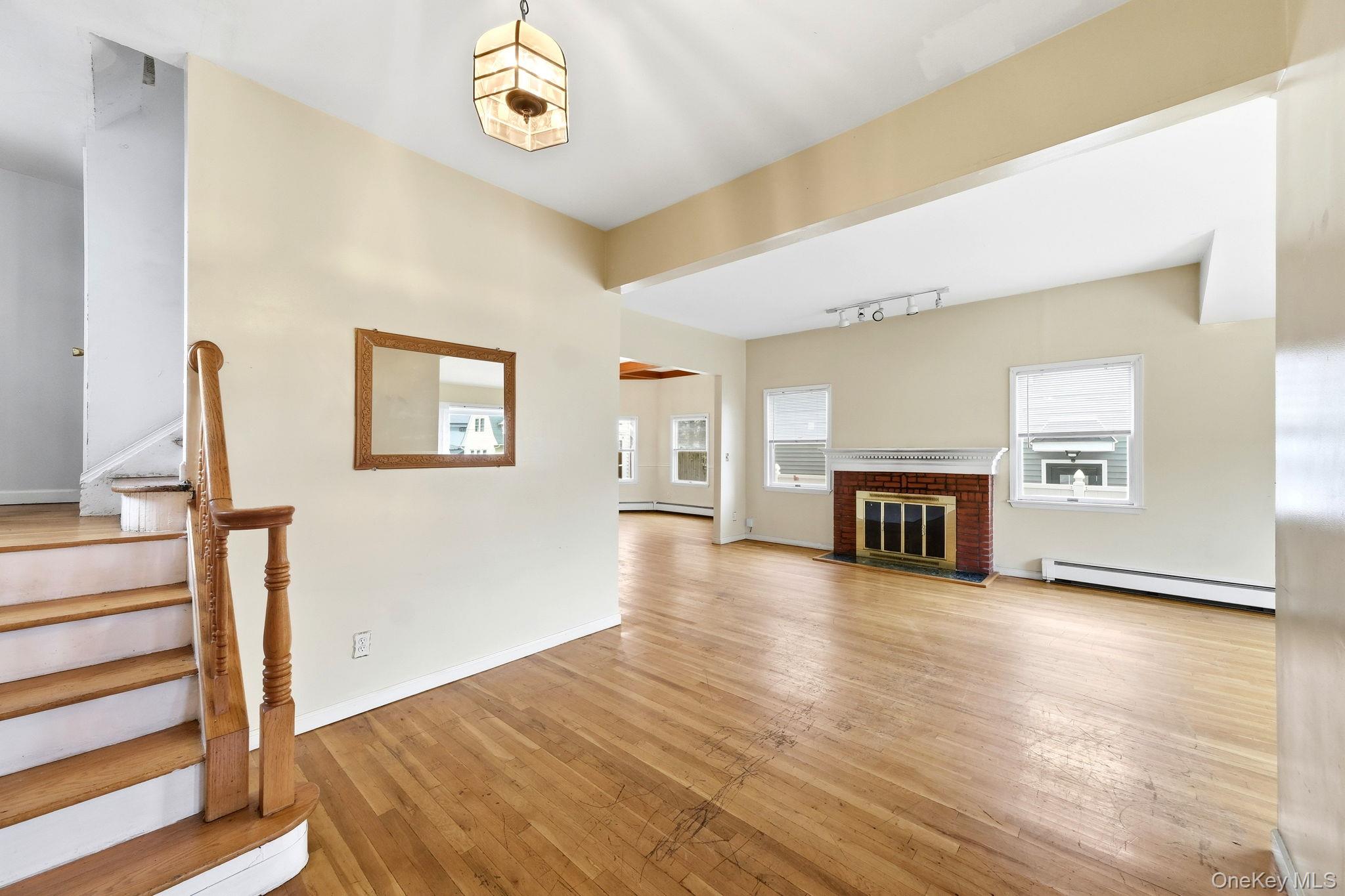 105 N Corona Avenue – For Sale photo 9