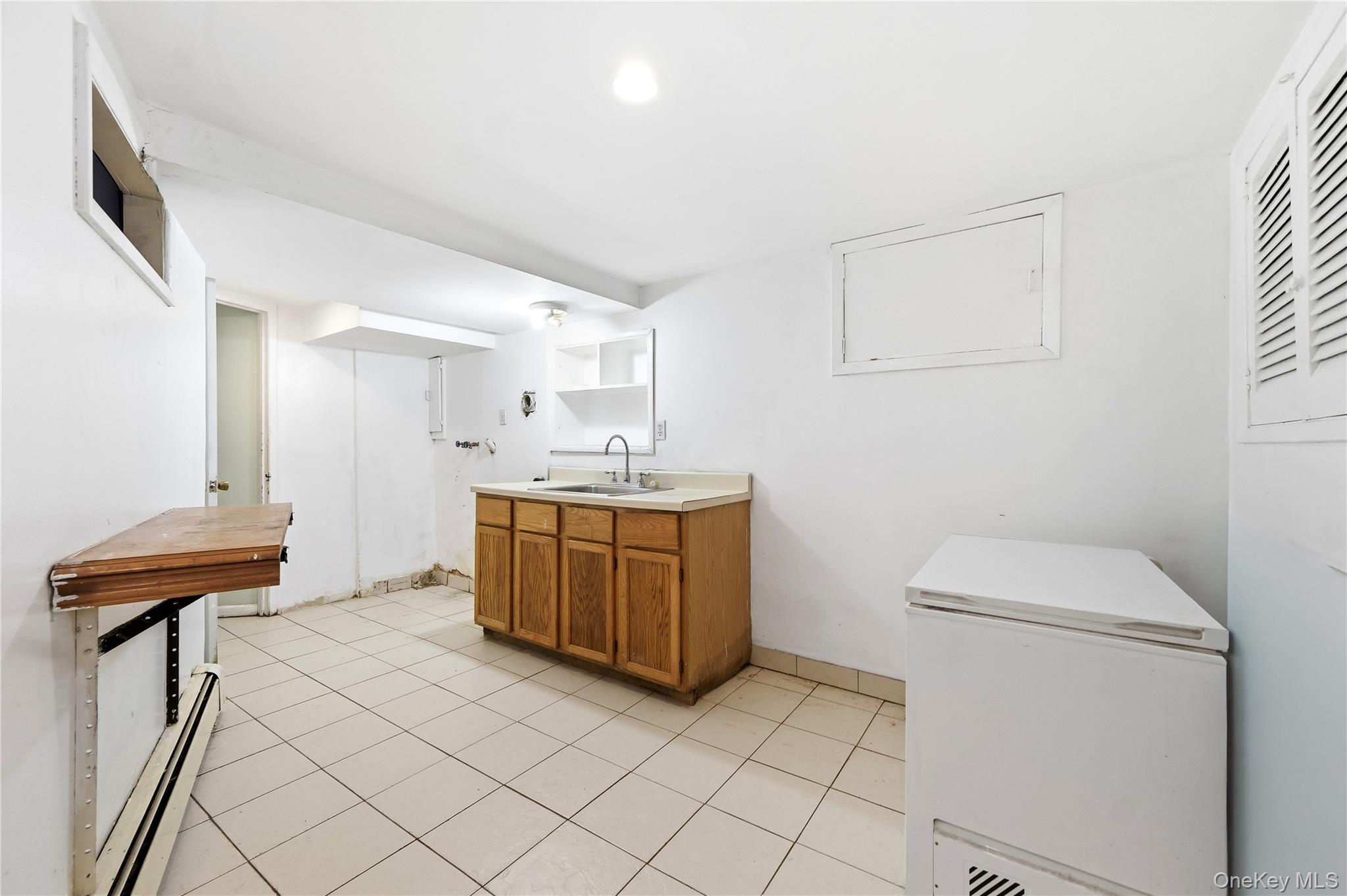 105 N Corona Avenue – For Sale photo 38