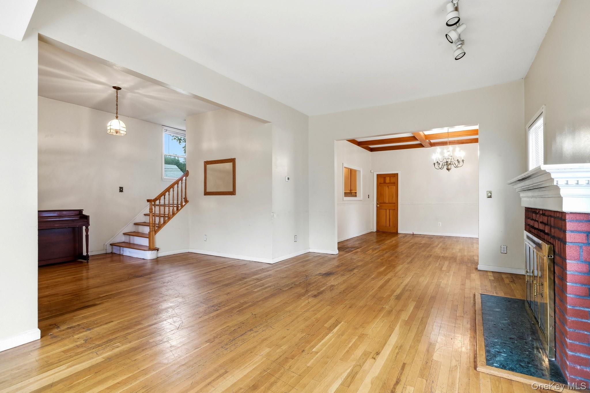 105 N Corona Avenue – For Sale photo 13