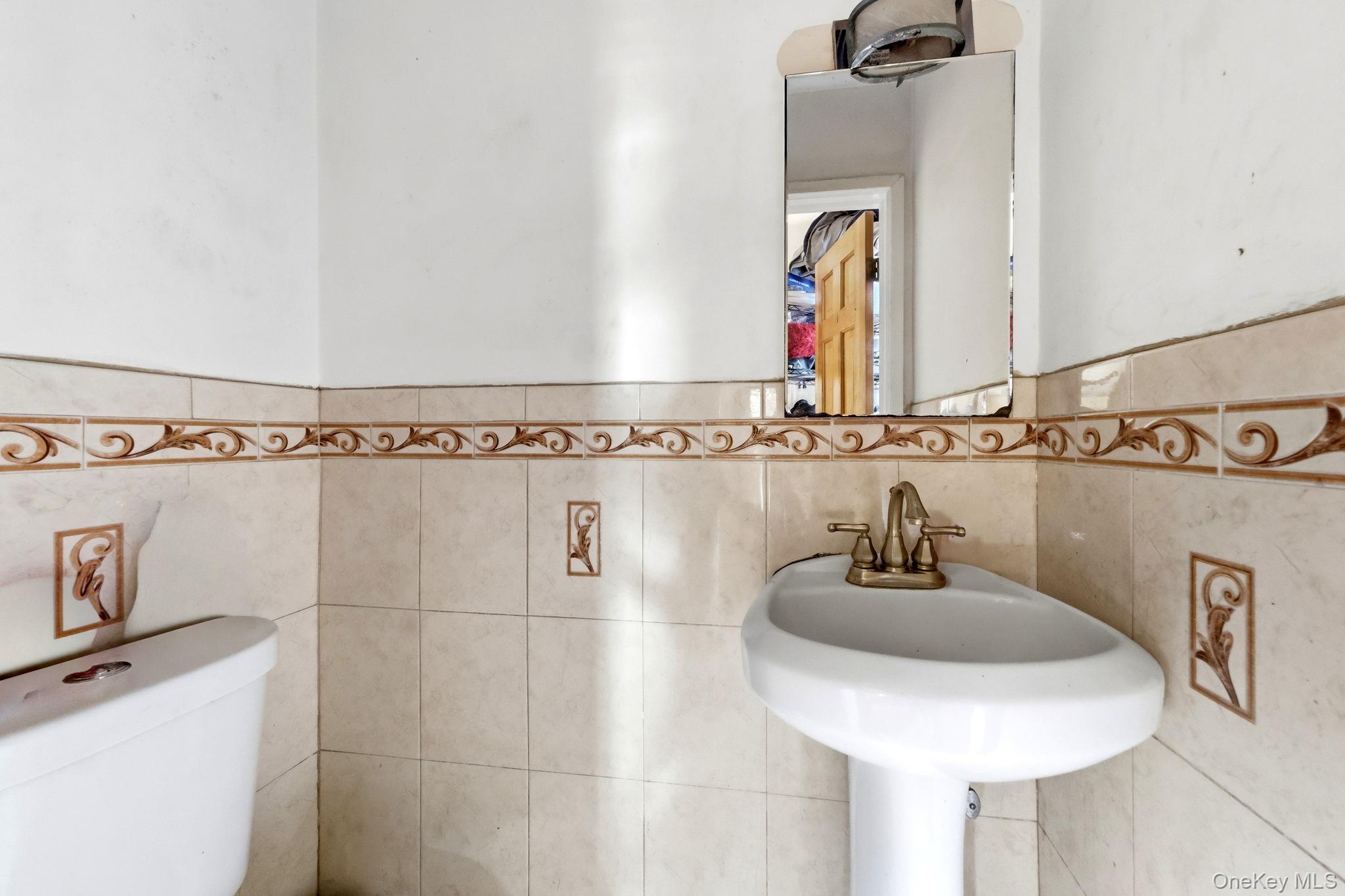 105 N Corona Avenue – For Sale photo 21