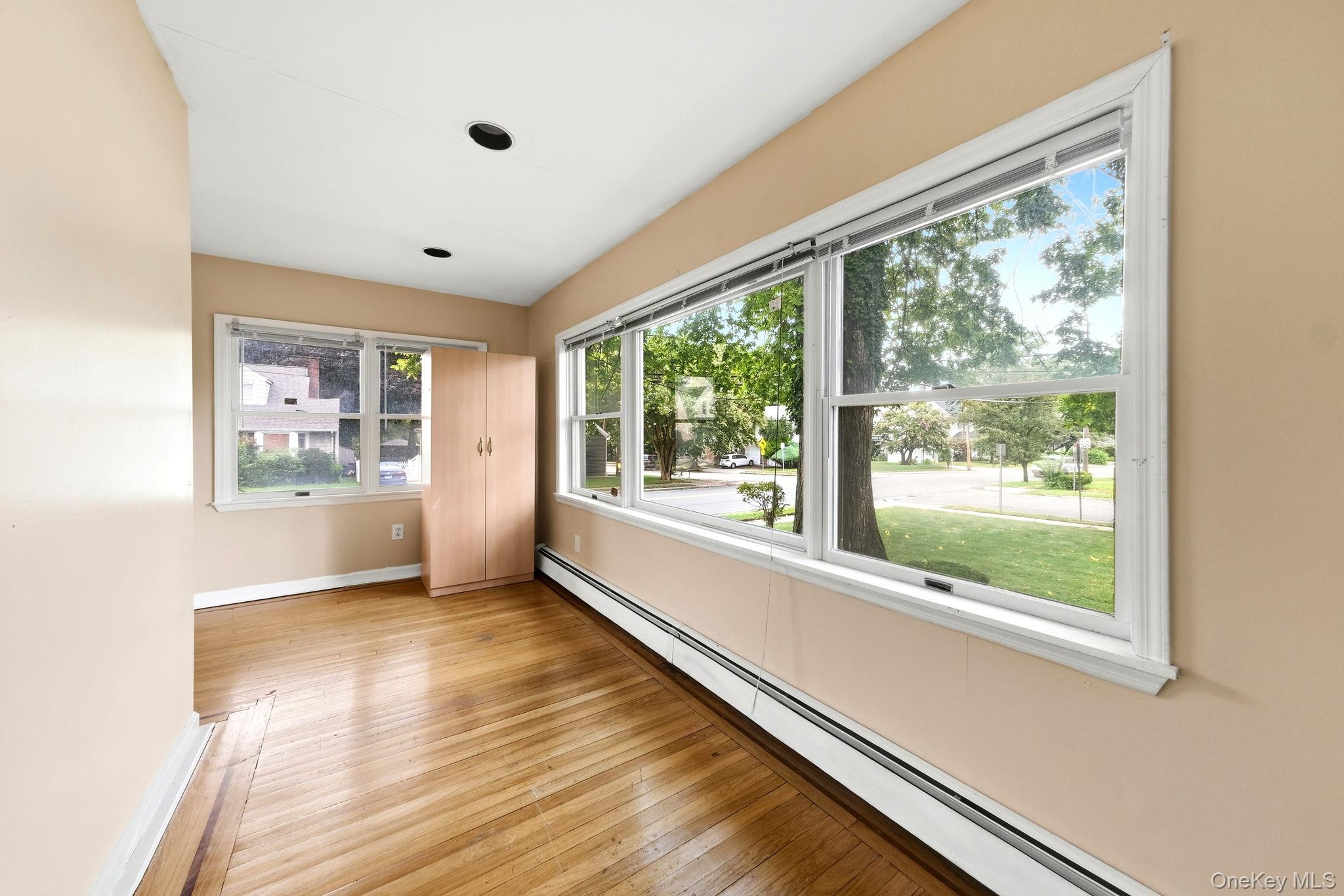 105 N Corona Avenue – For Sale photo 7