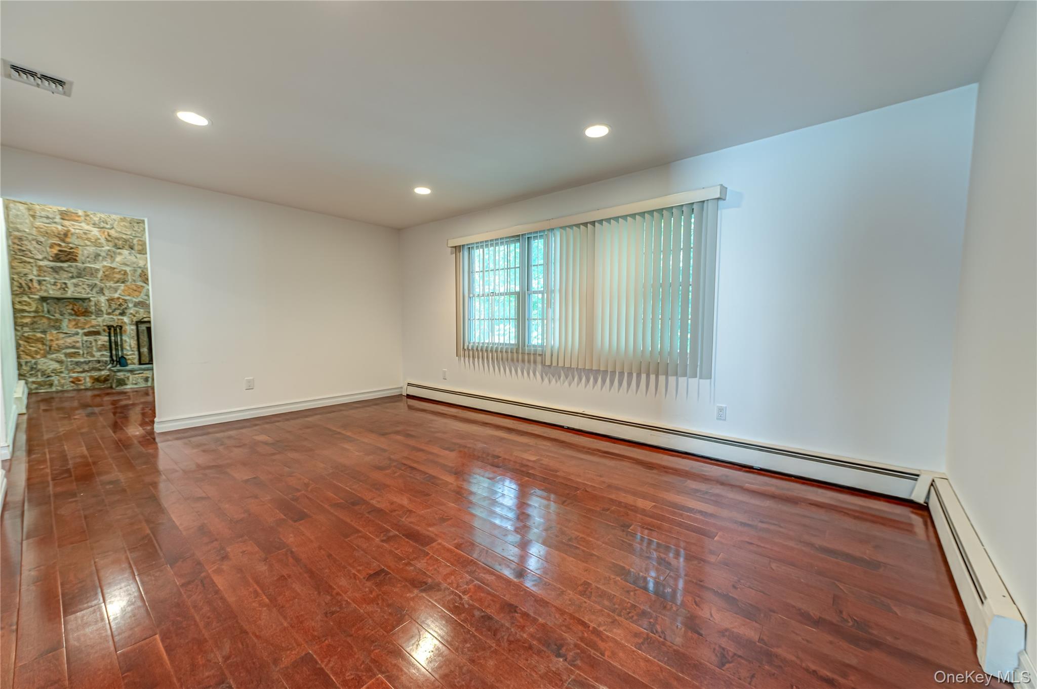 20 Valley Drive – For Sale photo 10