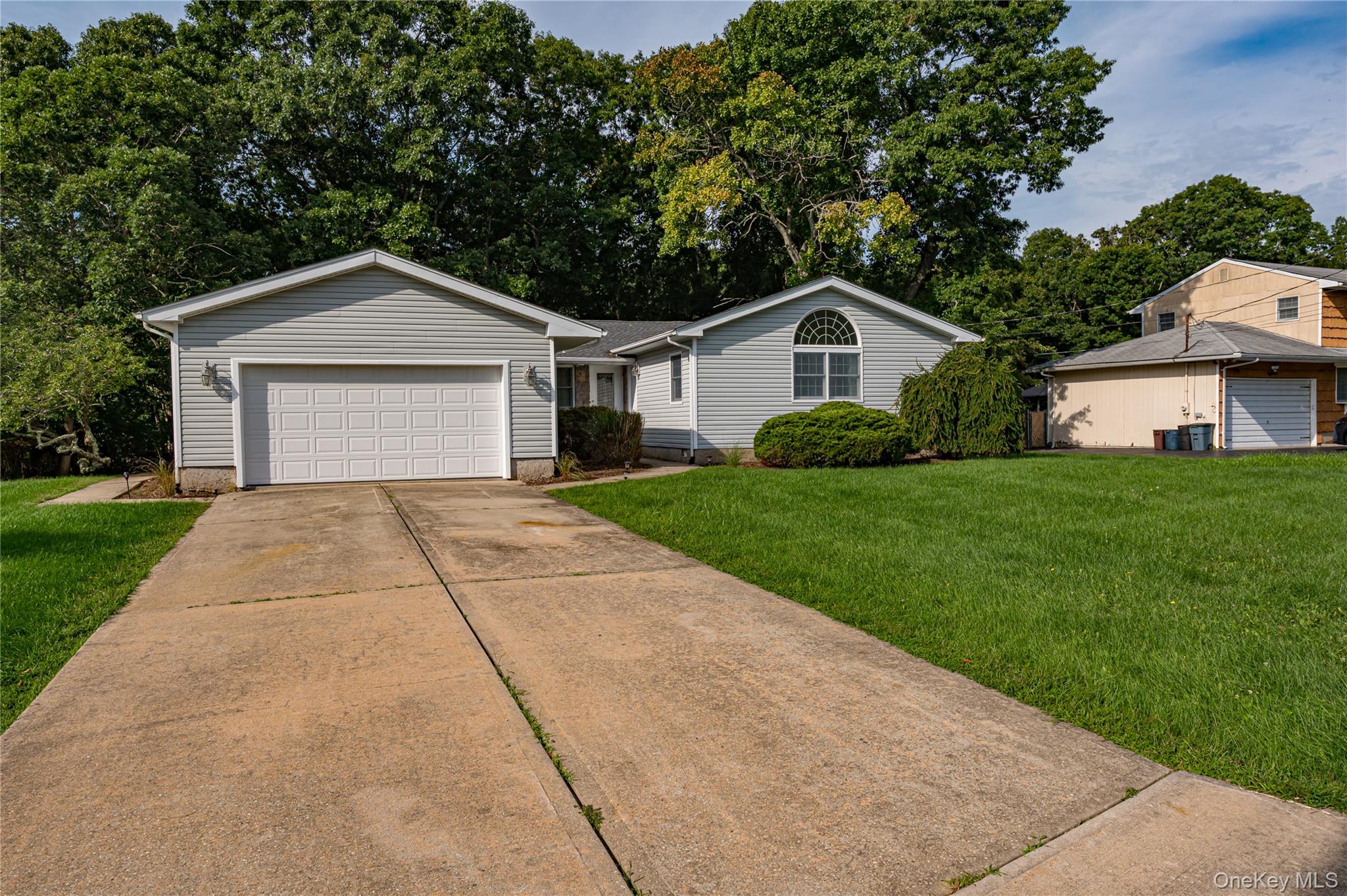 20 Valley Drive – For Sale photo 2