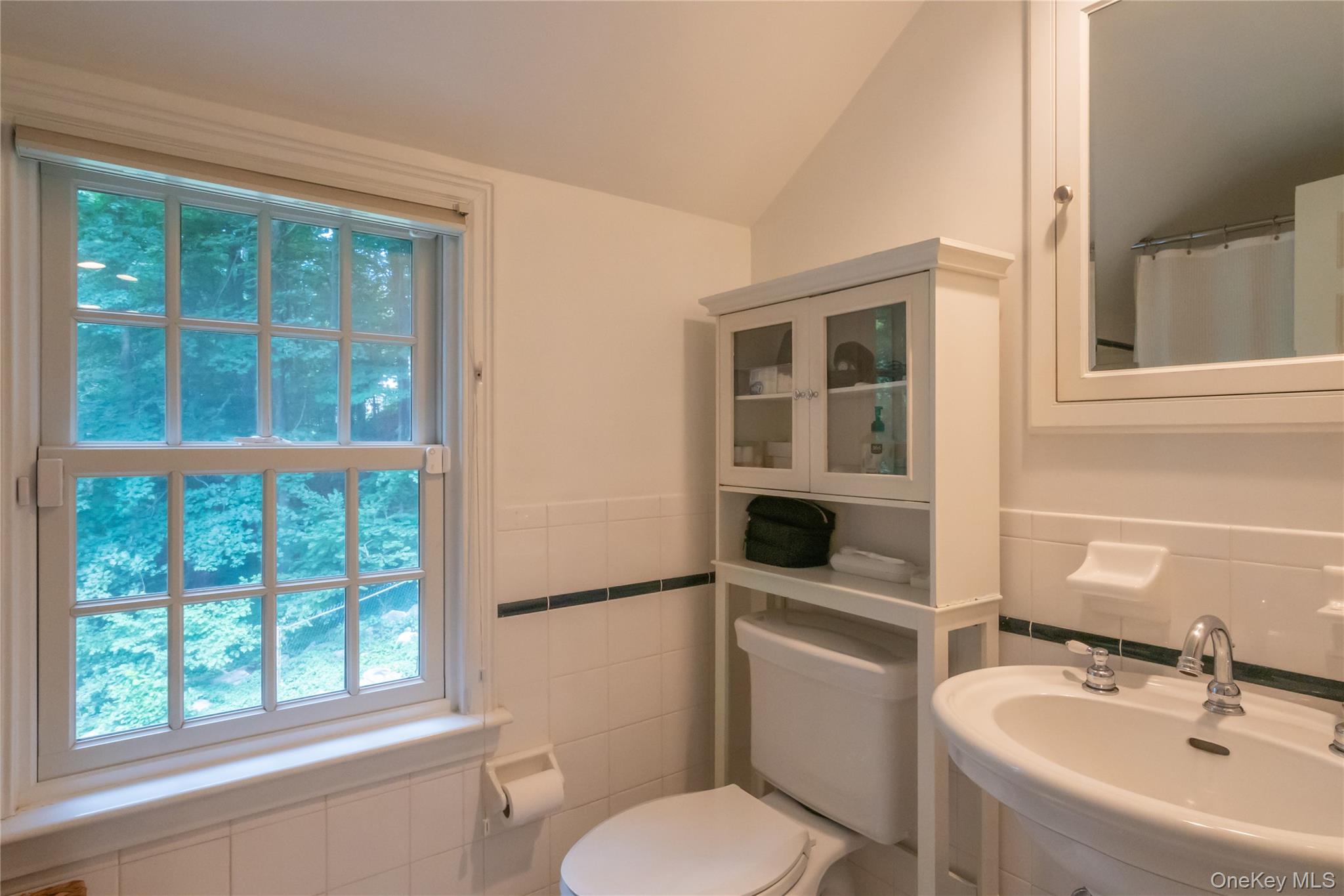 35 Marcourt Drive – For Sale photo 17