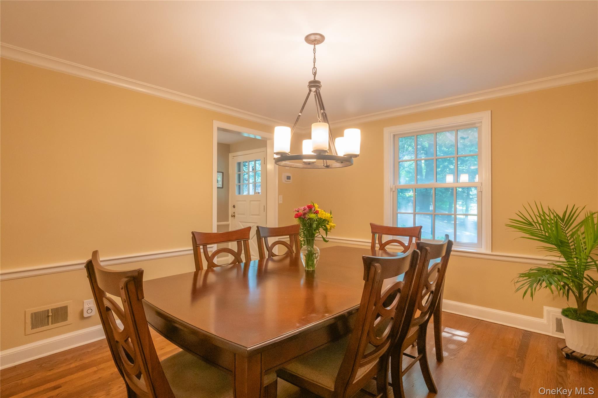 35 Marcourt Drive – For Sale photo 6