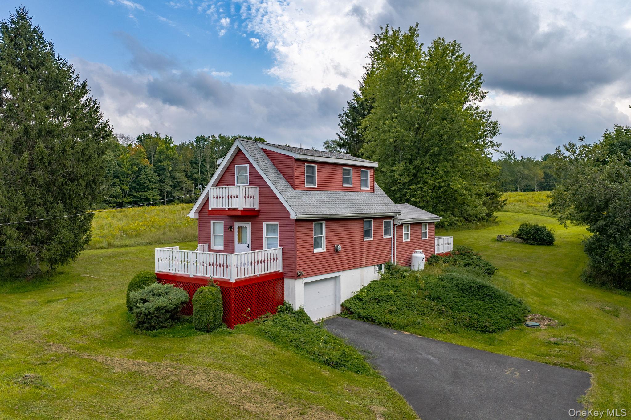 332 Bernas Road – For Sale photo 4