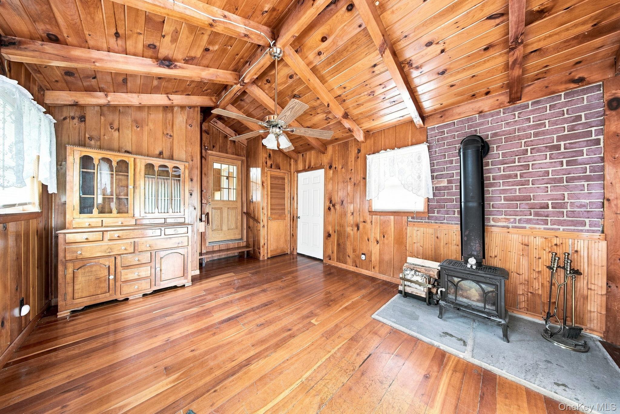 332 Bernas Road – For Sale photo 6