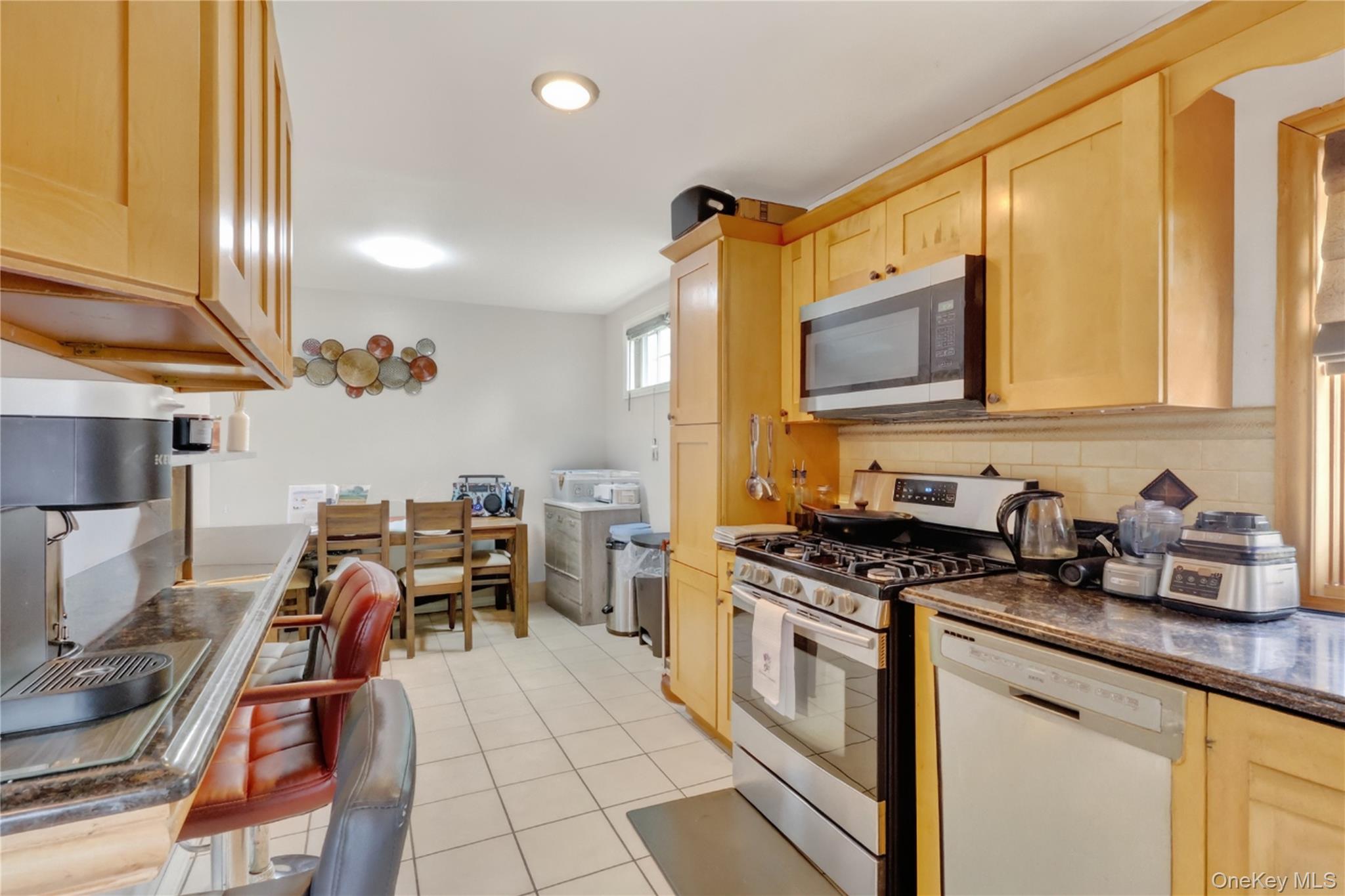 86 Washington Avenue – For Sale photo 8