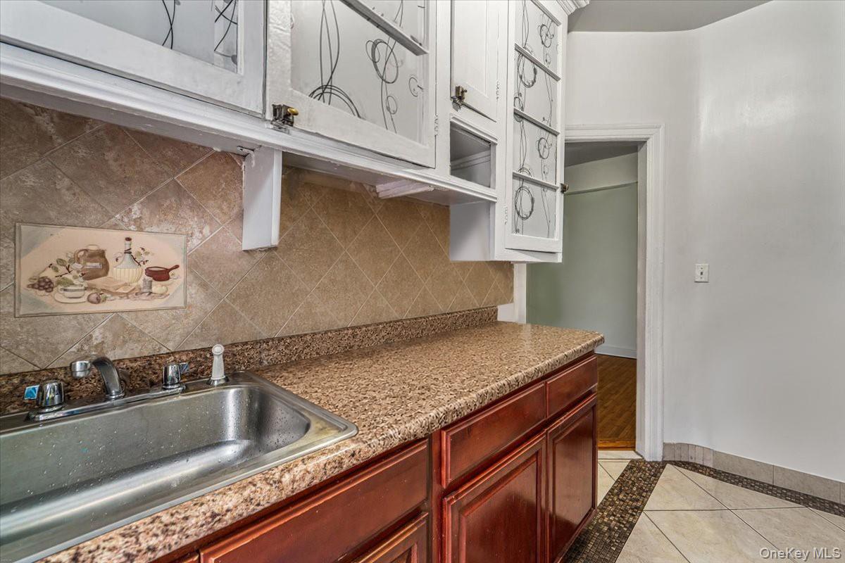 32-10 82 Street – For Sale photo 16