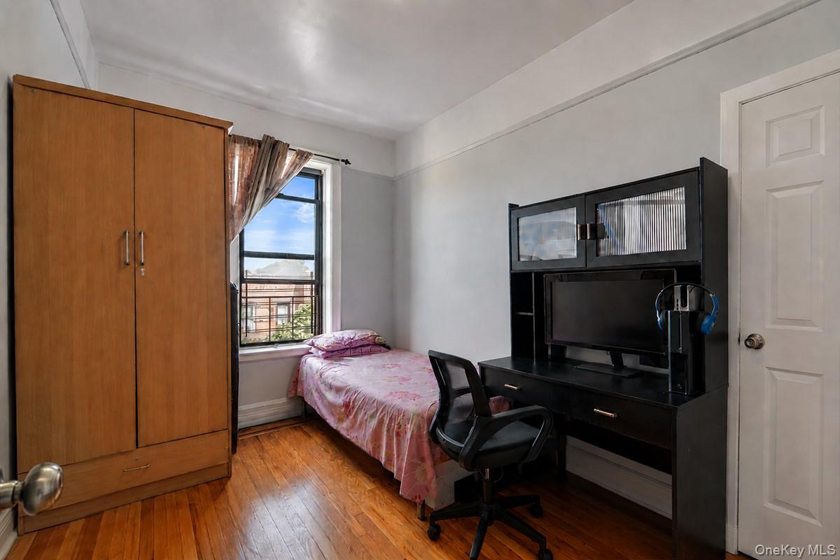 32-10 82 Street – For Sale photo 14