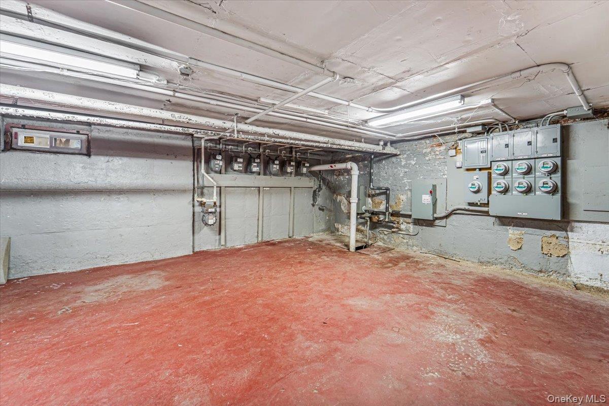 32-10 82 Street – For Sale photo 20