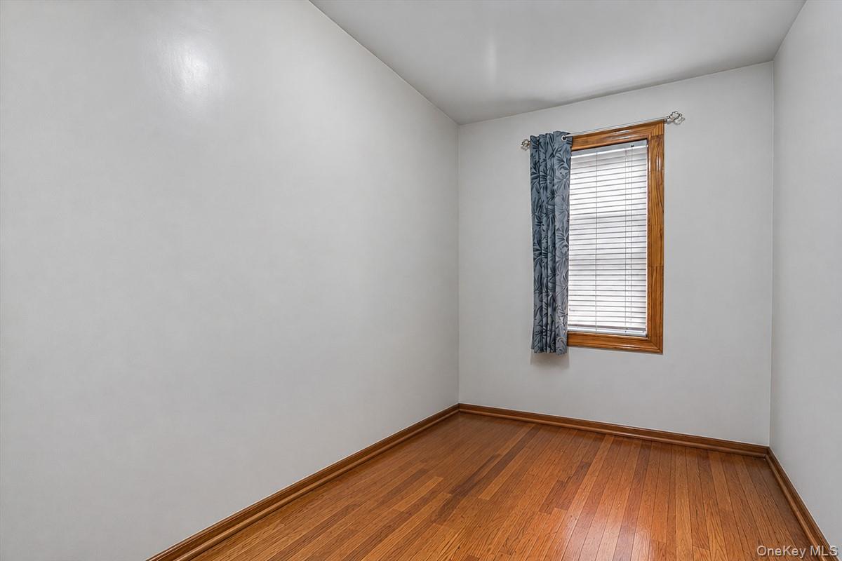 32-10 82 Street – For Sale photo 18