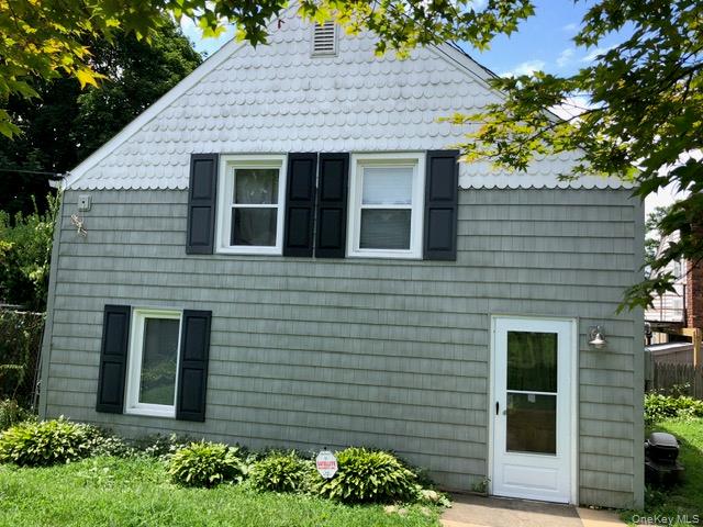 6 Cross Road – For Sale