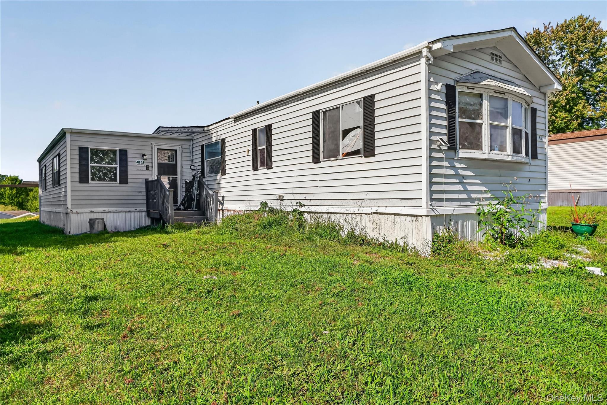 43 Ponderosa Road – For Sale photo 2
