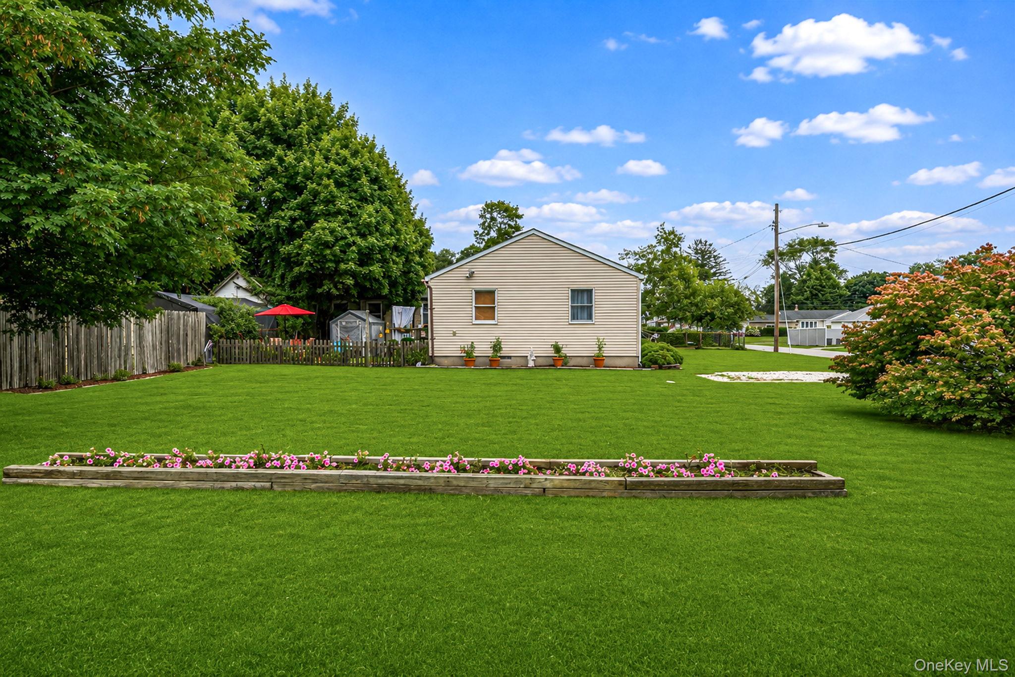 21 Cherokee Drive – For Sale photo 35