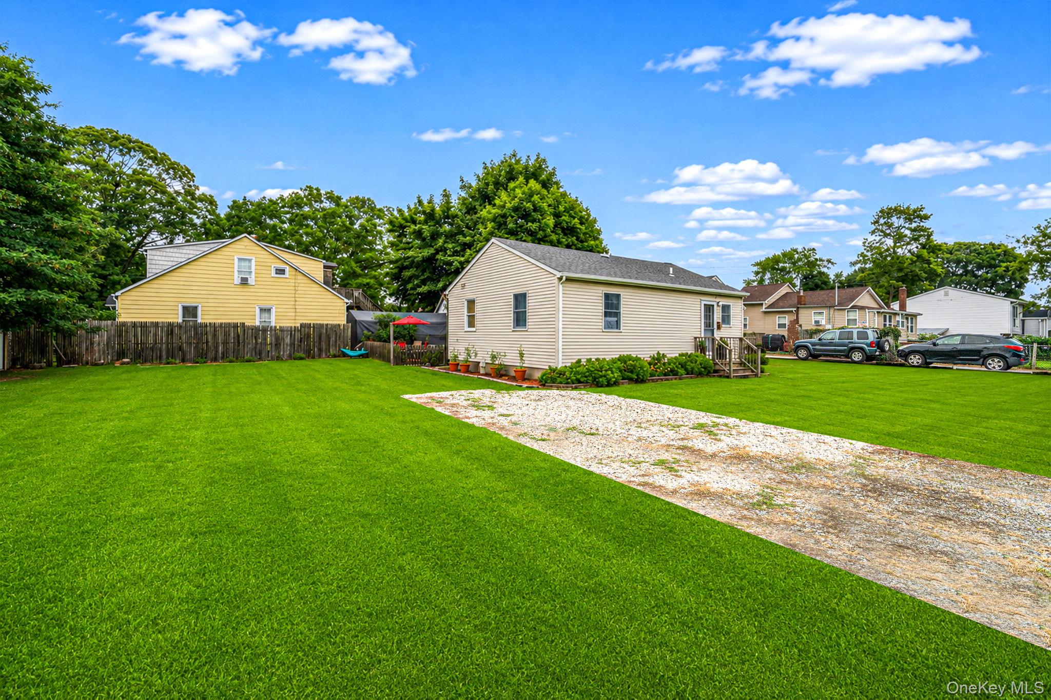 21 Cherokee Drive – For Sale photo 4