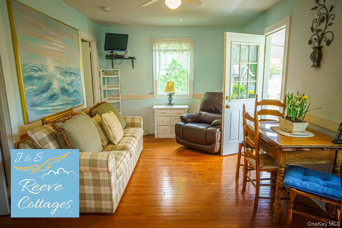 28 Whites Lane – For Rent photo 11