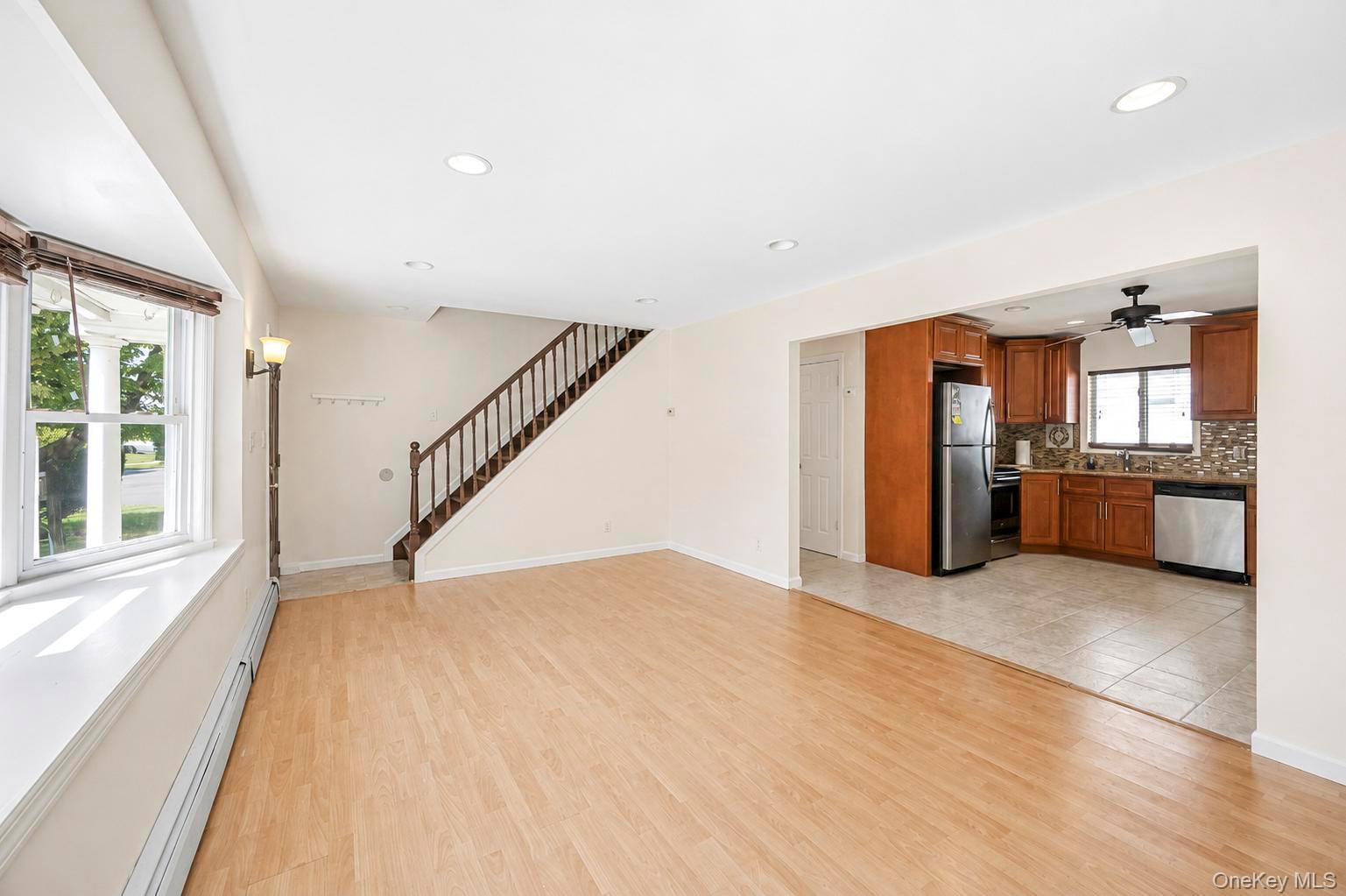 3173 Roxbury Lane – For Rent photo 9