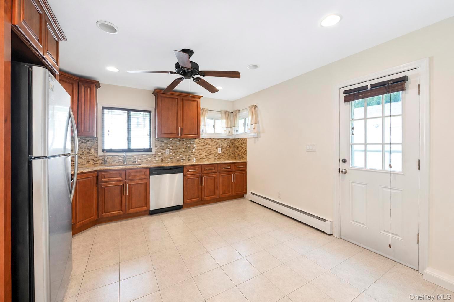 3173 Roxbury Lane – For Rent photo 14