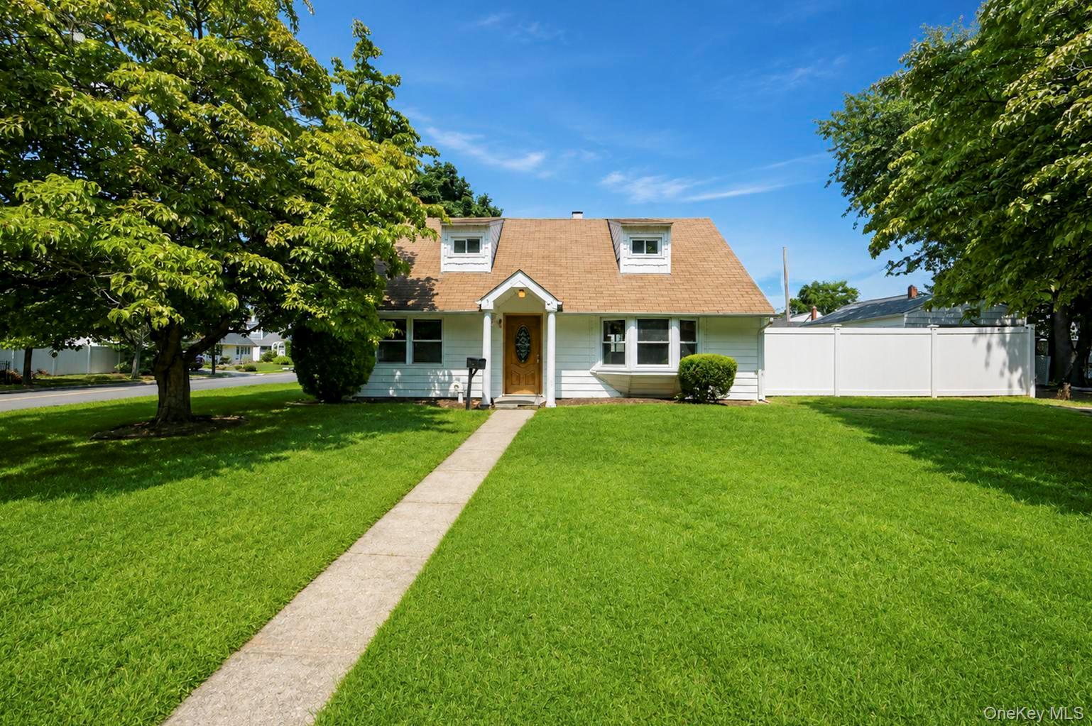 3173 Roxbury Lane – For Rent photo 2