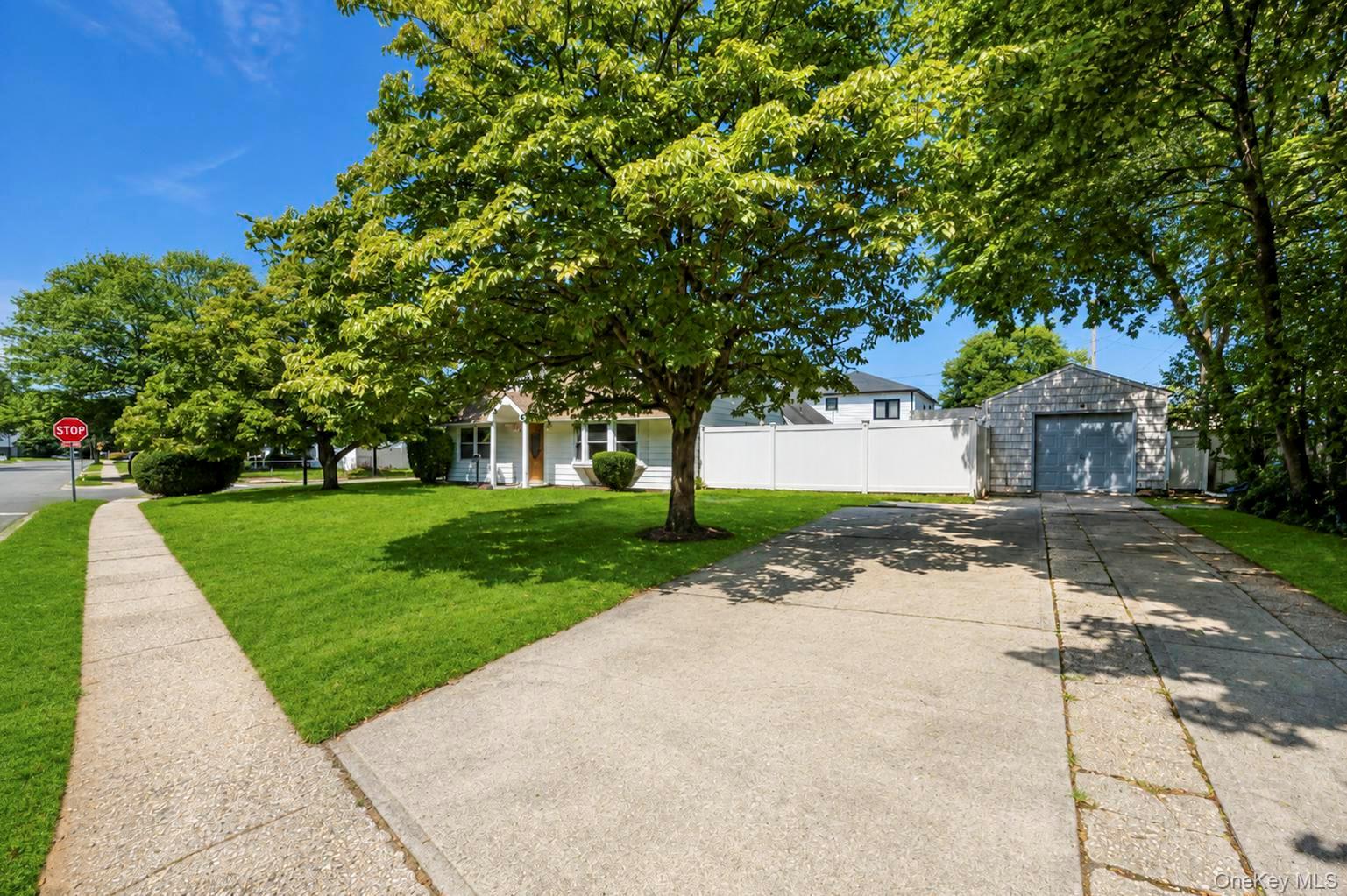 3173 Roxbury Lane – For Rent photo 4