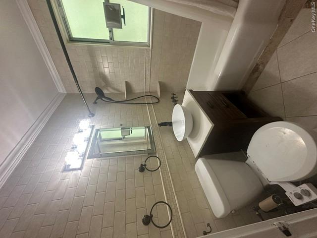 9 Stokes Road, Unit 2B photo 2