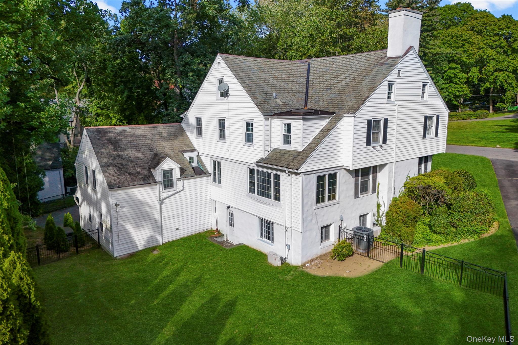 132 Overlook Road – For Sale photo 32