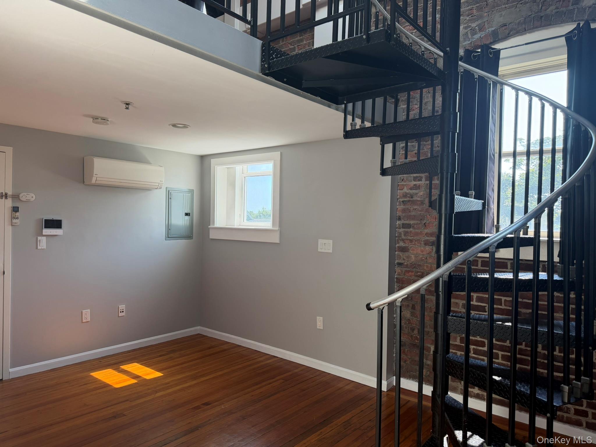 94 4th Avenue, Unit 314 photo 10