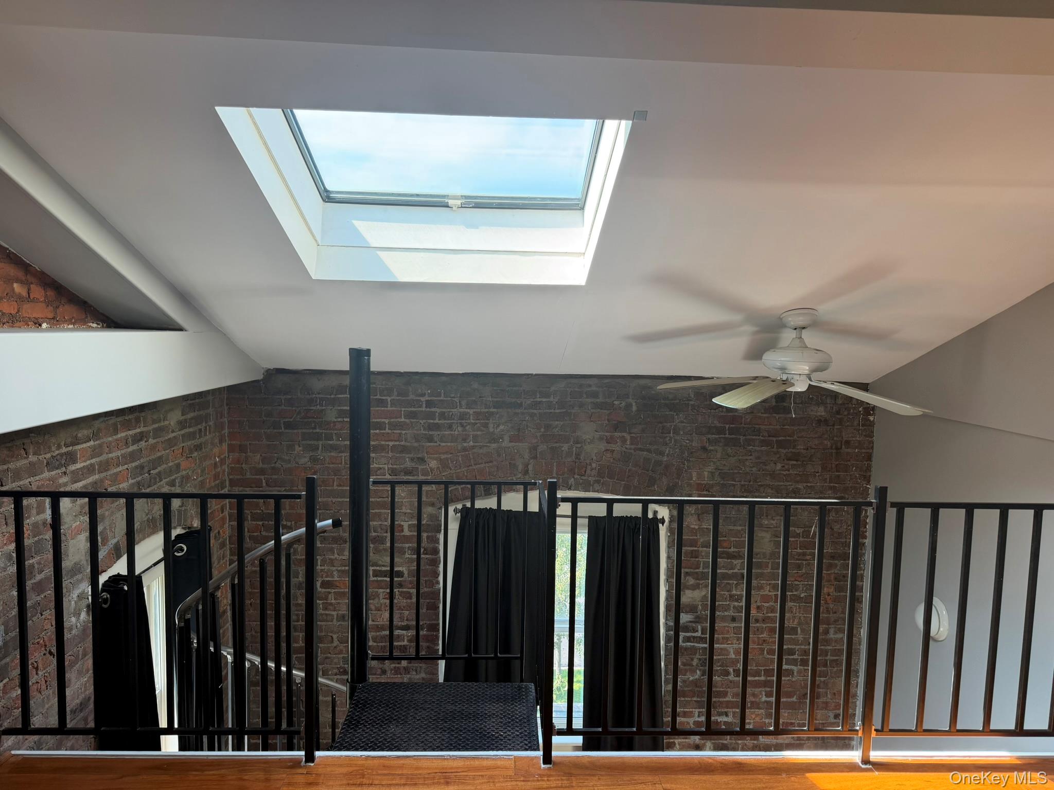 94 4th Avenue, Unit 314 photo 9