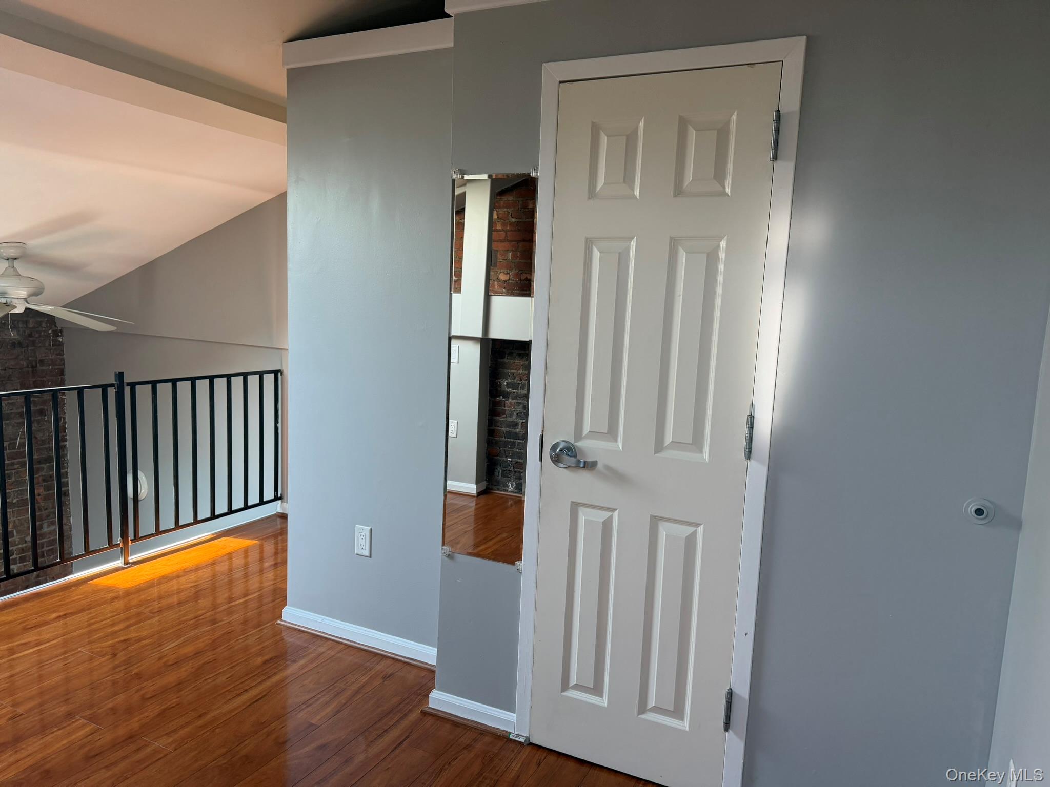 94 4th Avenue, Unit 314 photo 5