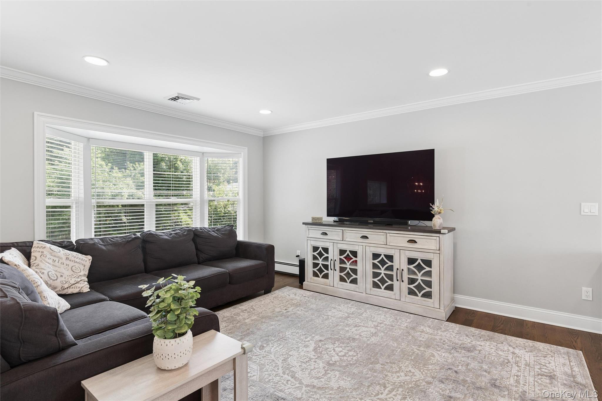 162 Stuyvesant Road – For Sale photo 6