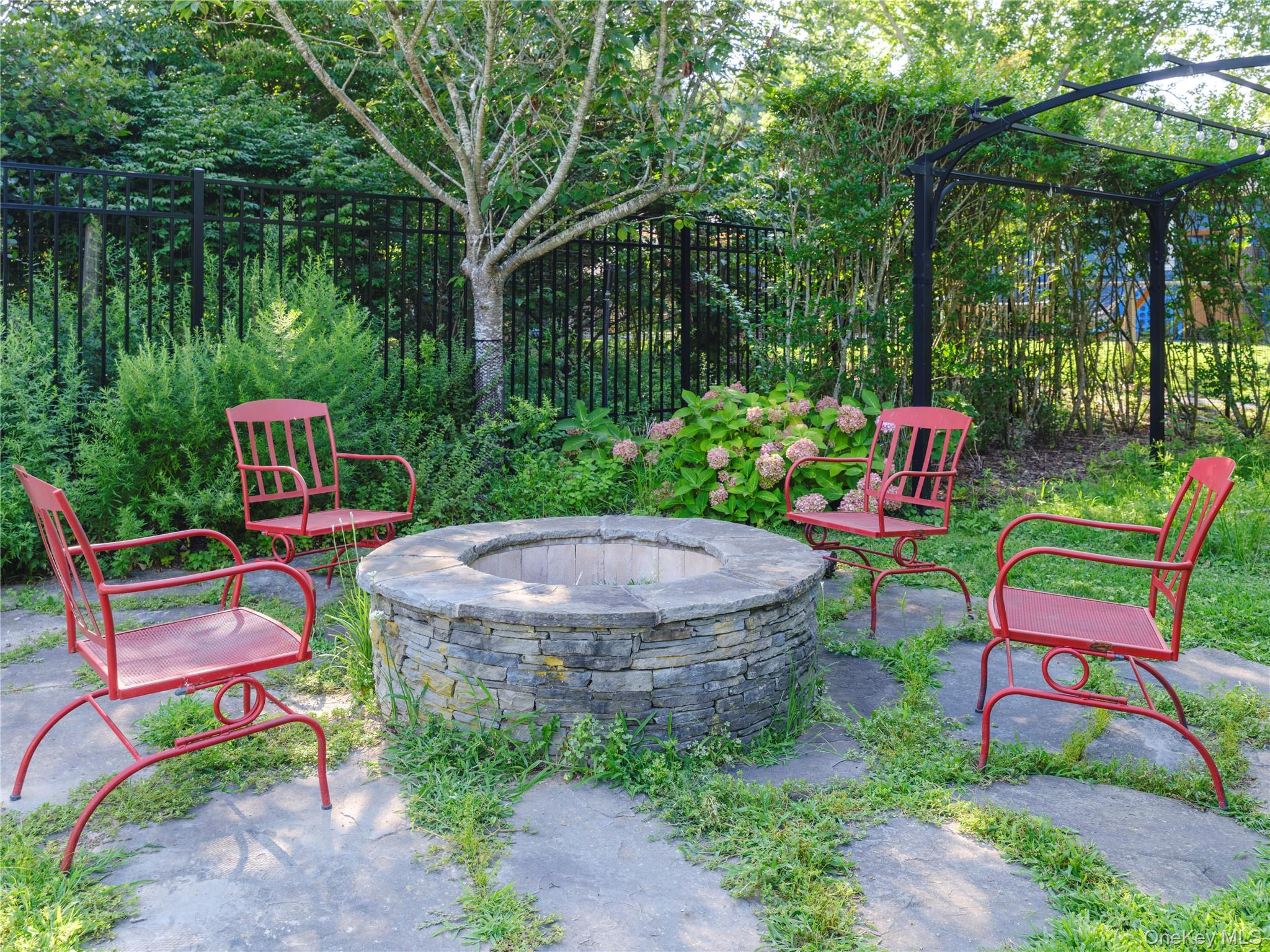 435 Sound Road – For Sale photo 16