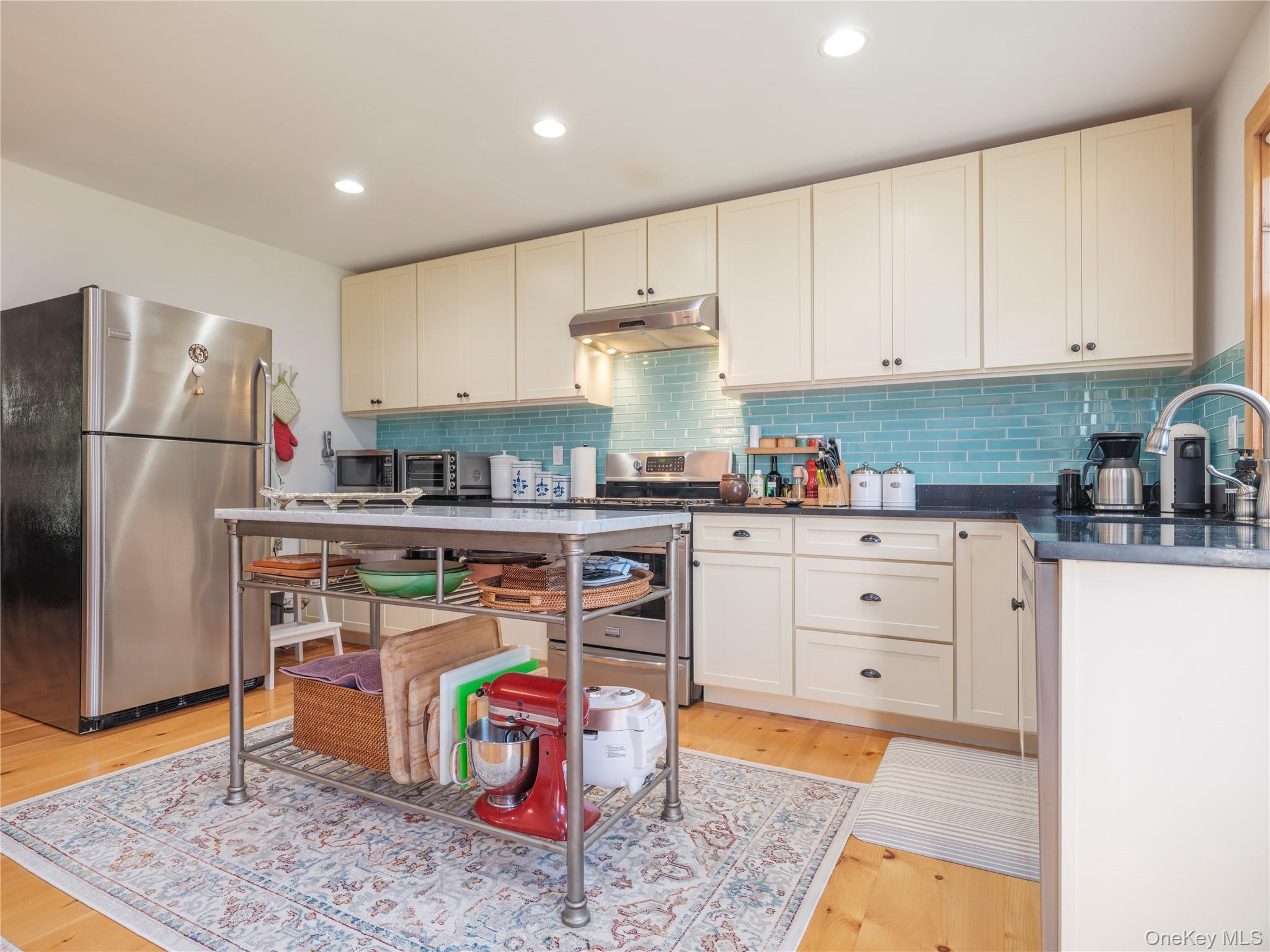 435 Sound Road – For Sale photo 7