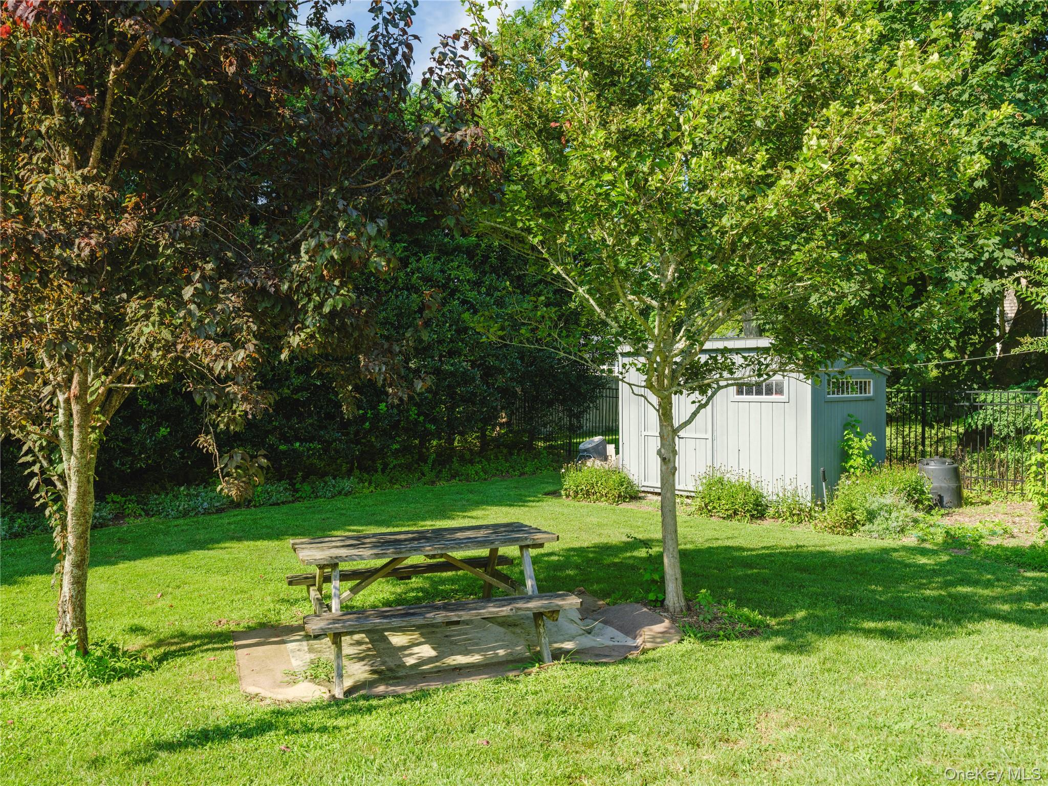 435 Sound Road – For Sale photo 18
