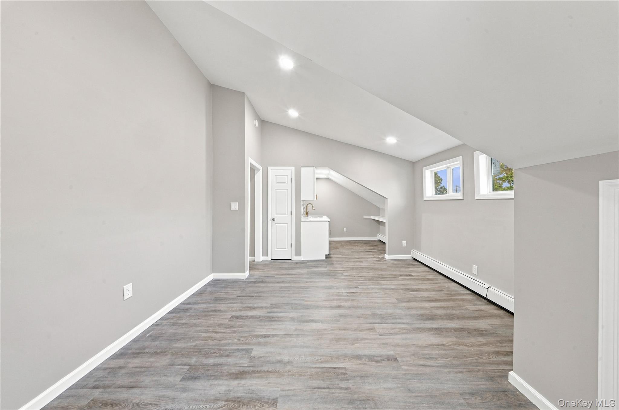 16 West Drive – For Sale photo 21