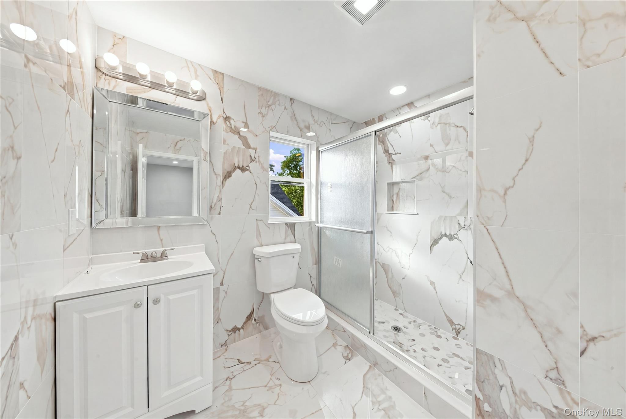 16 West Drive – For Sale photo 22
