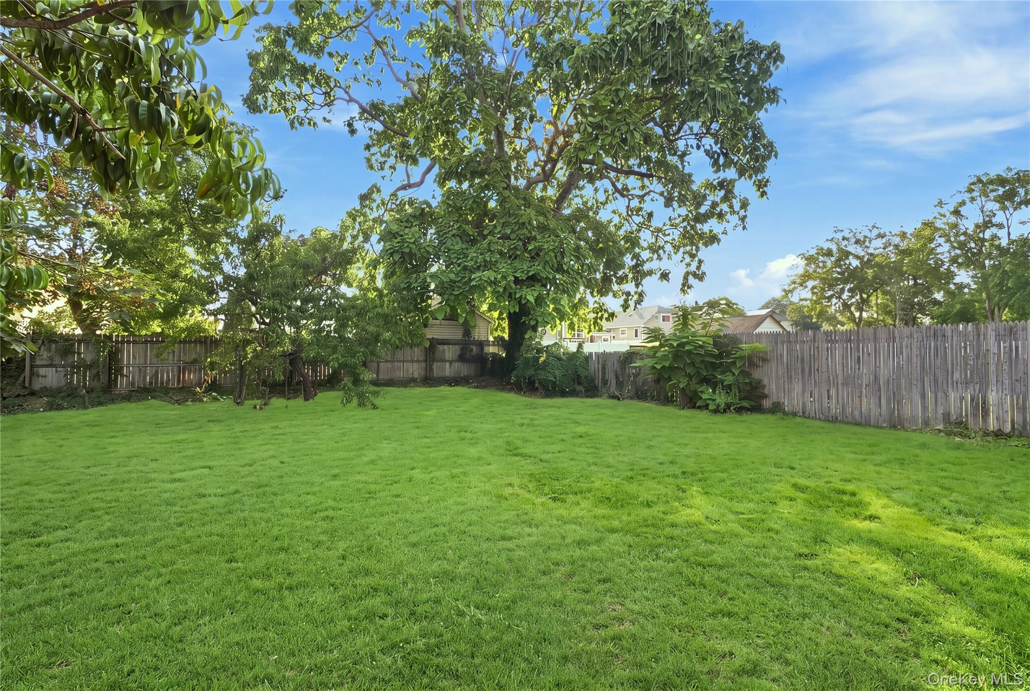 16 West Drive – For Sale photo 26