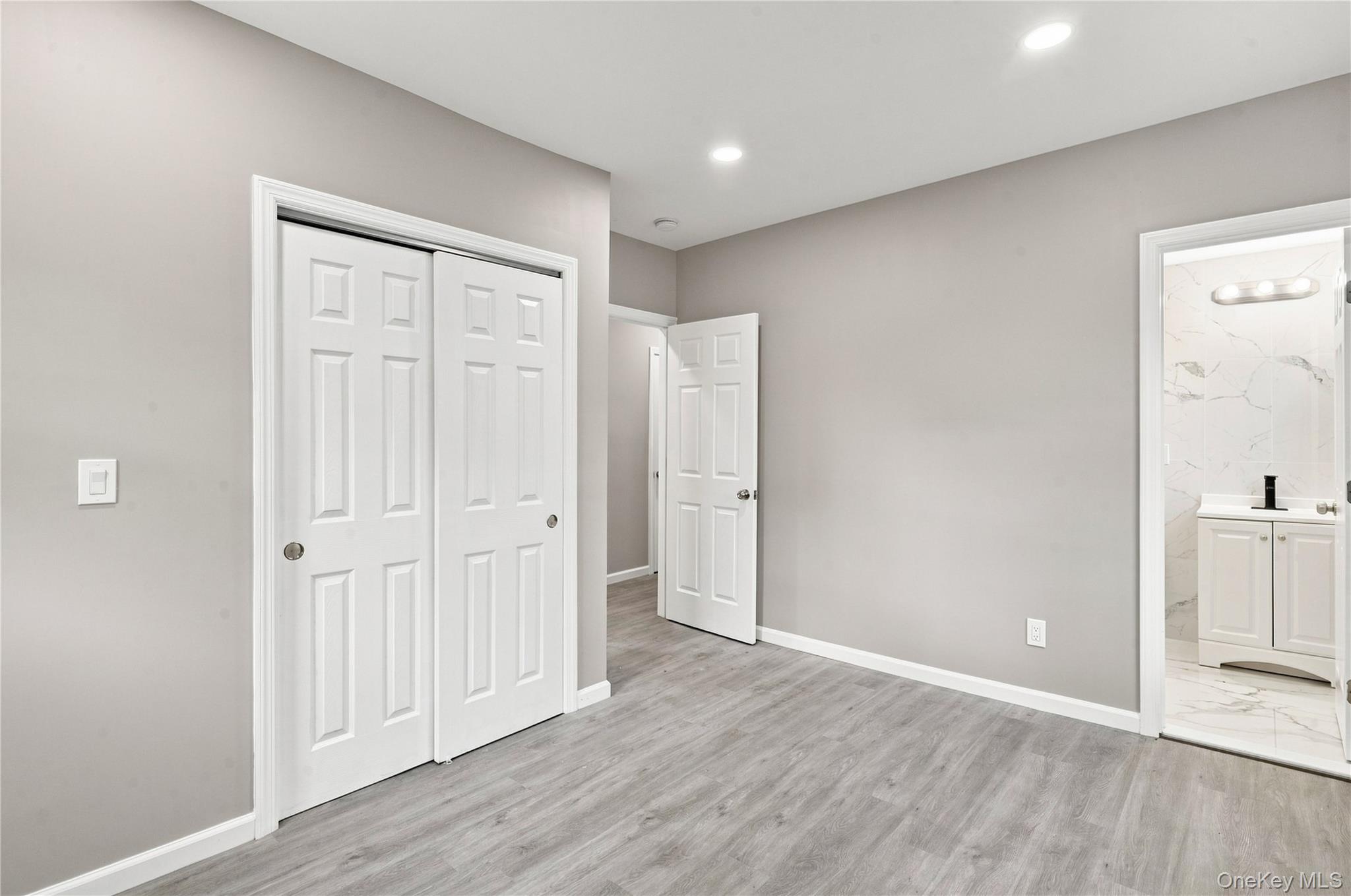 16 West Drive – For Sale photo 12