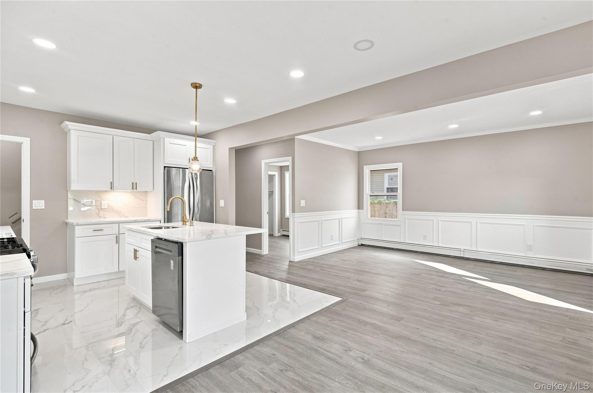16 West Drive – For Sale photo 7