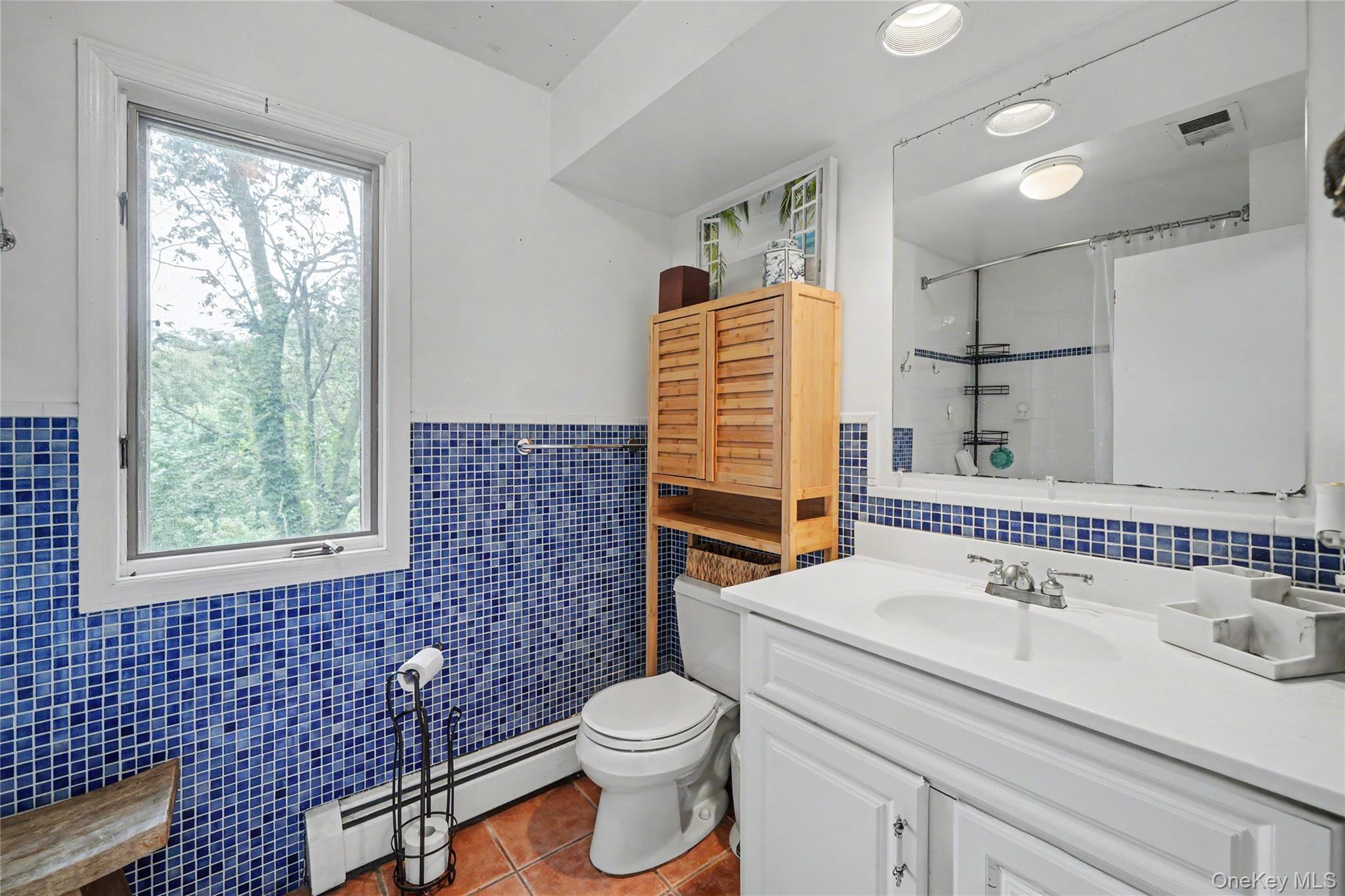 811 Eagle Bay Drive, Unit 811 photo 22
