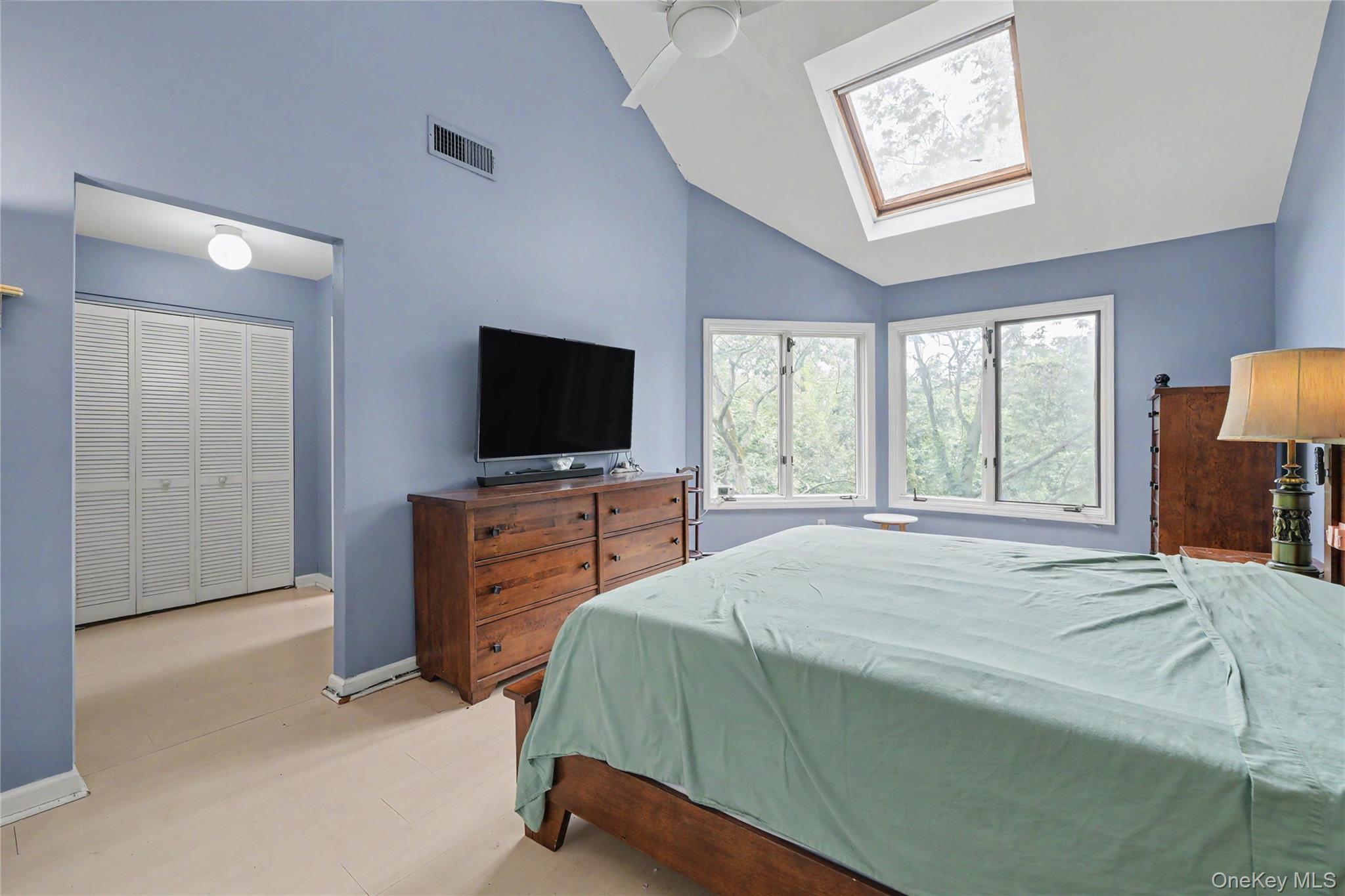 811 Eagle Bay Drive, Unit 811 photo 20